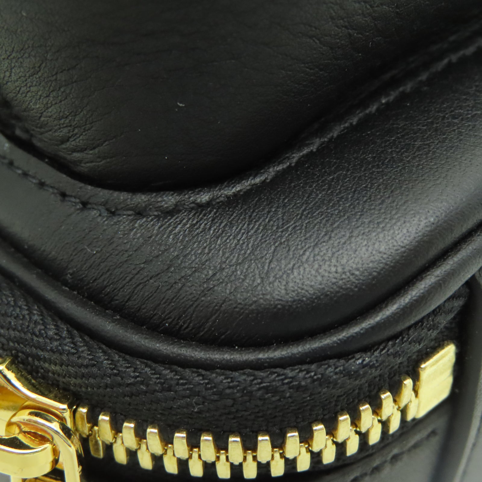 LOUIS VUITTON Cowhide Leather Utility Gold Buckle Shoulder Bag Black