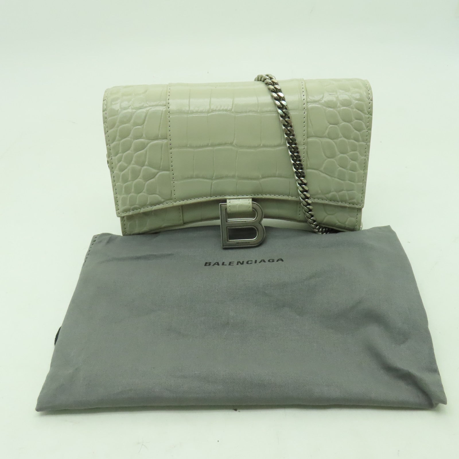 BALENCIAGA 牛皮皮革Wallet On Chain銀扣鏈帶肩背袋米色