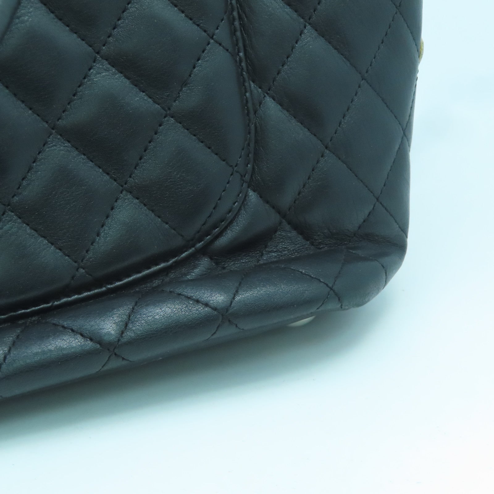 CHANEL 菱格牛皮皮革Cambon Totebag銀扣肩背袋黑色