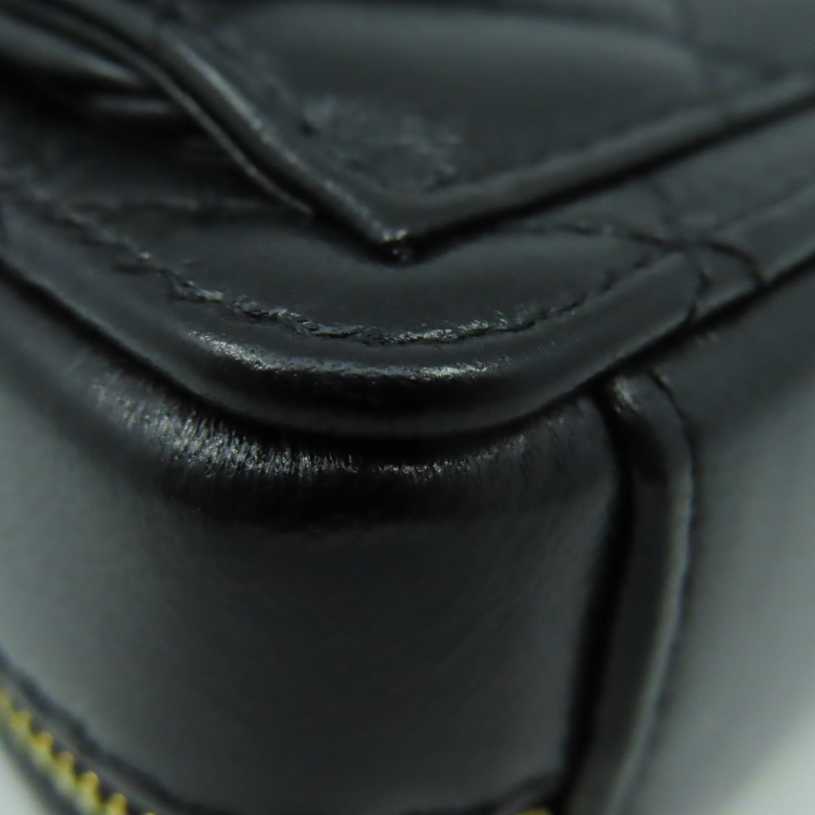 CHANEL 菱格牛皮皮革Chain Shoulder Bag金扣鏈帶肩背袋黑色