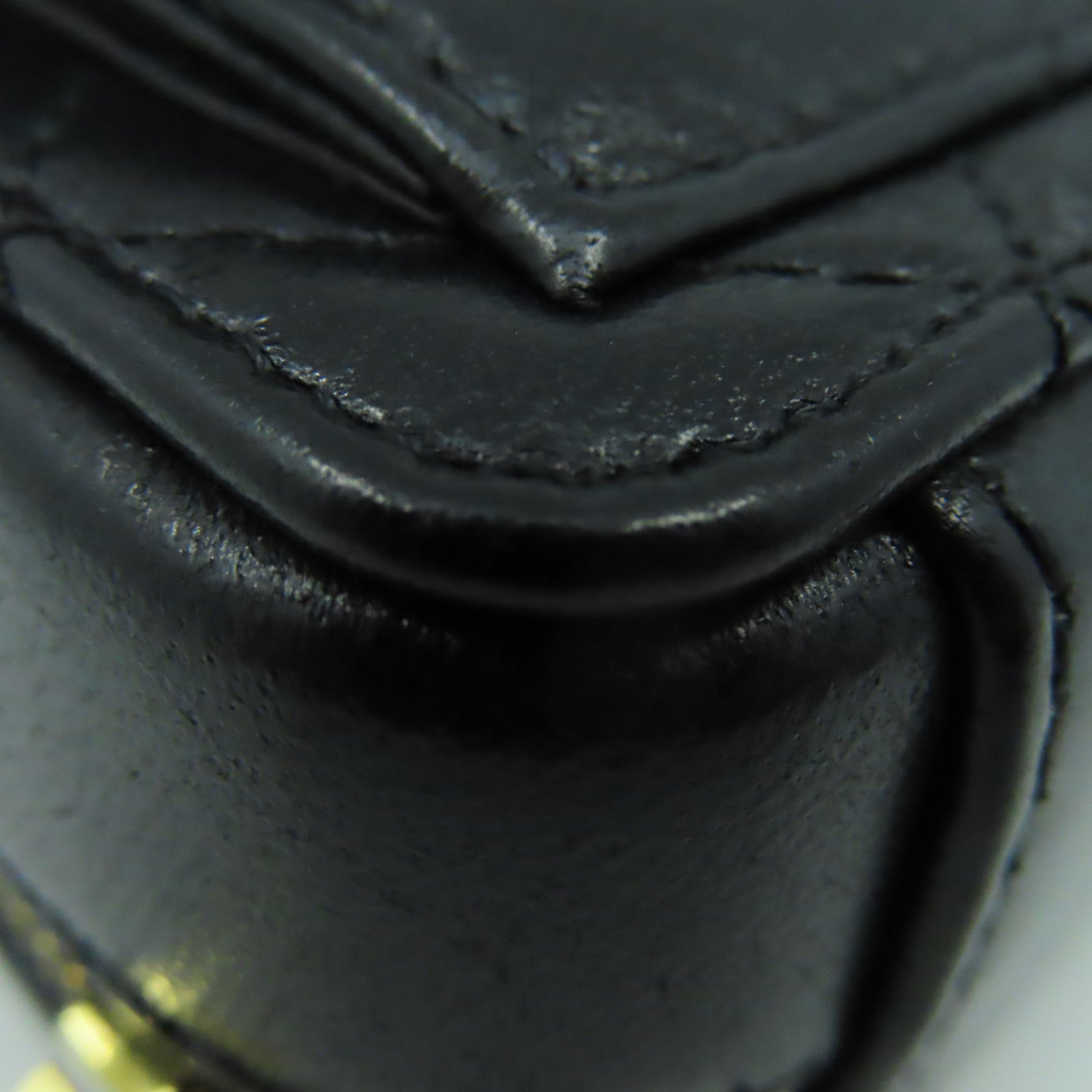 CHANEL 菱格牛皮皮革Chain Shoulder Bag金扣鏈帶肩背袋黑色