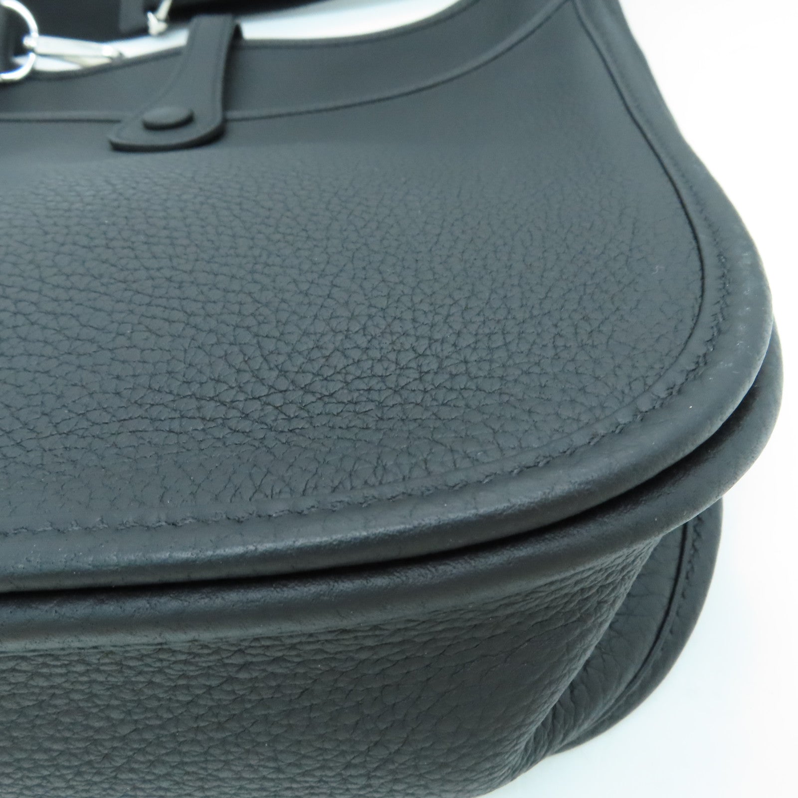 HERMES Clemence皮革Evelyne PM One Shoulder银扣肩背袋黑色