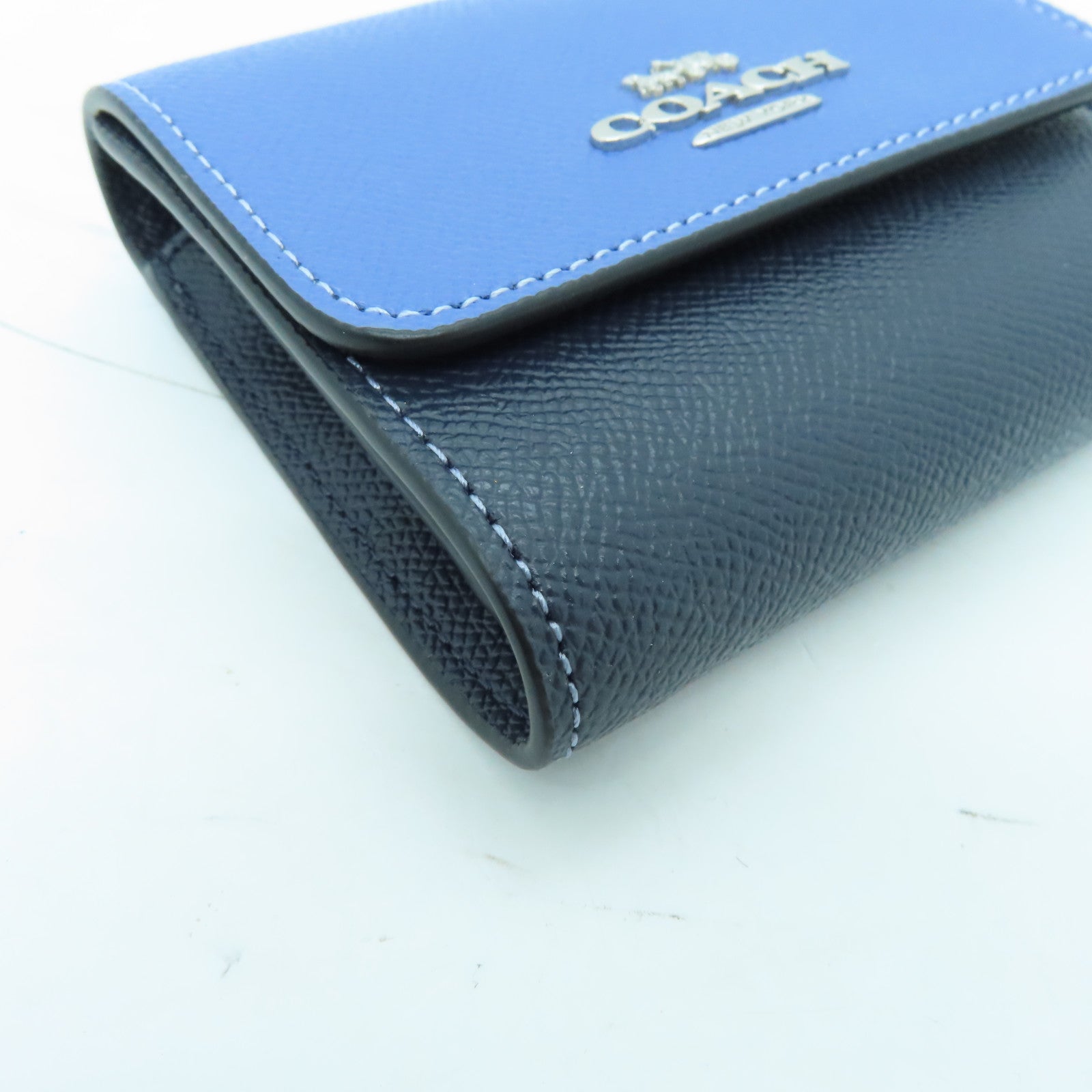 COACH 涂层帆布Wallet银扣钱包黑色蓝色