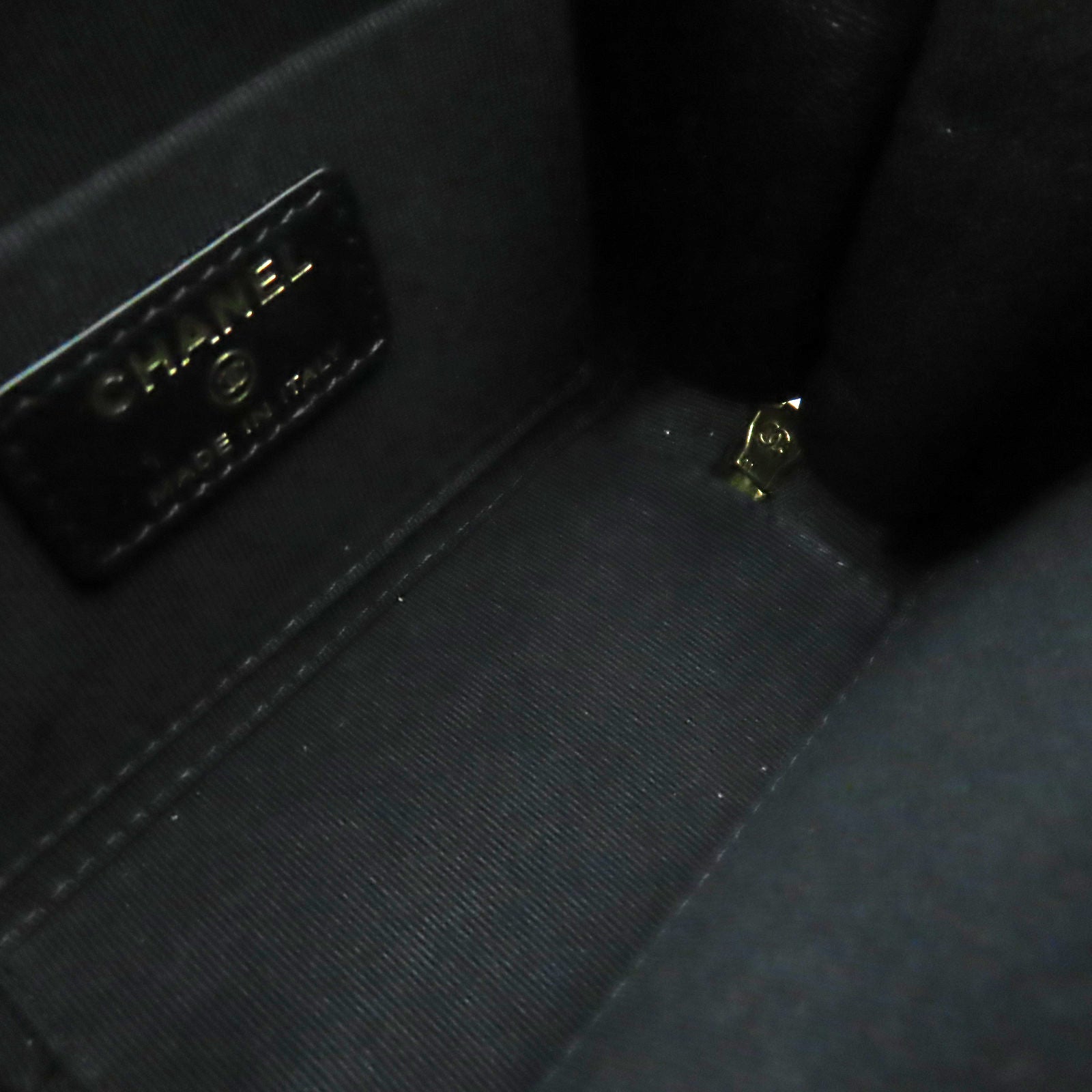 CHANEL 菱格牛皮皮革Chain Shoulder Bag金扣鏈帶肩背袋黑色