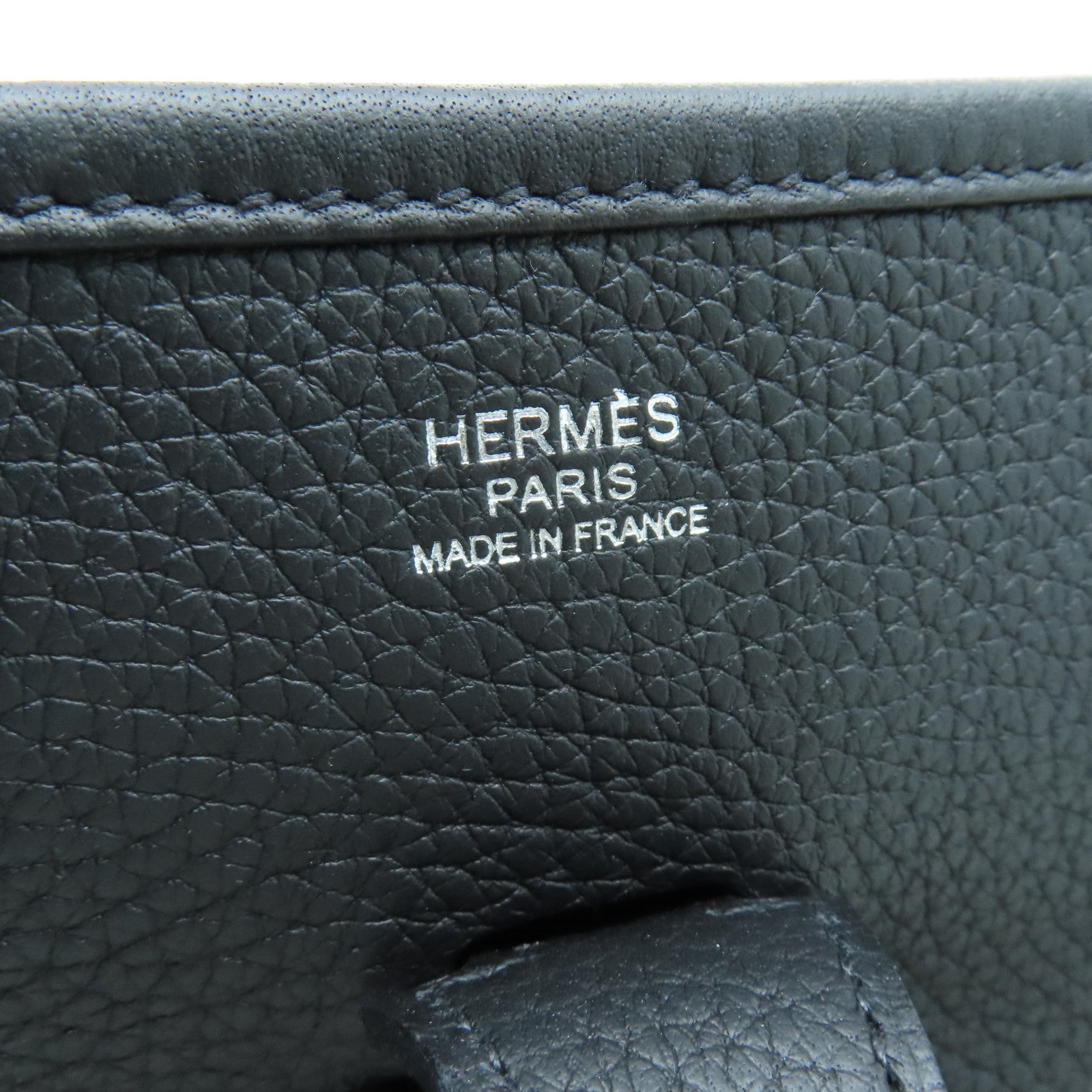 HERMES Clemence皮革Evelyne PM One Shoulder银扣肩背袋黑色