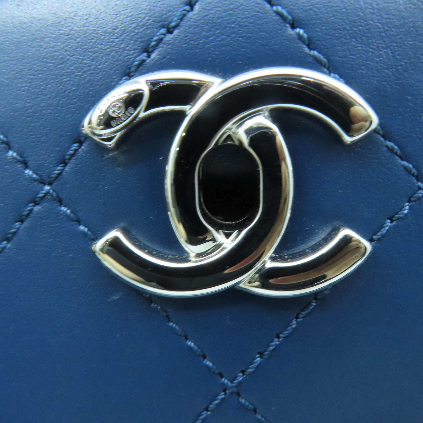 CHANEL 菱格牛皮皮革Totebag銀扣鏈帶手挽肩背兩用袋藍色