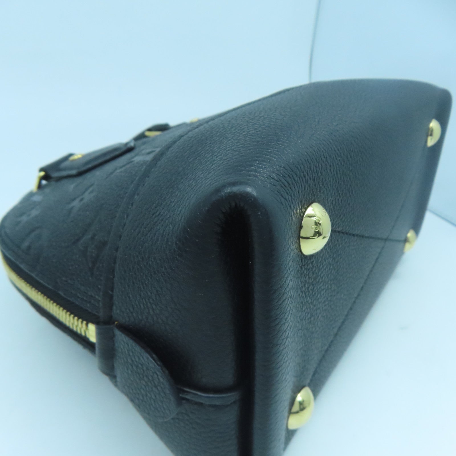 LOUIS VUITTON Monogram Empreinte Neo Alma BB金扣手挽肩背兩用袋黑色
