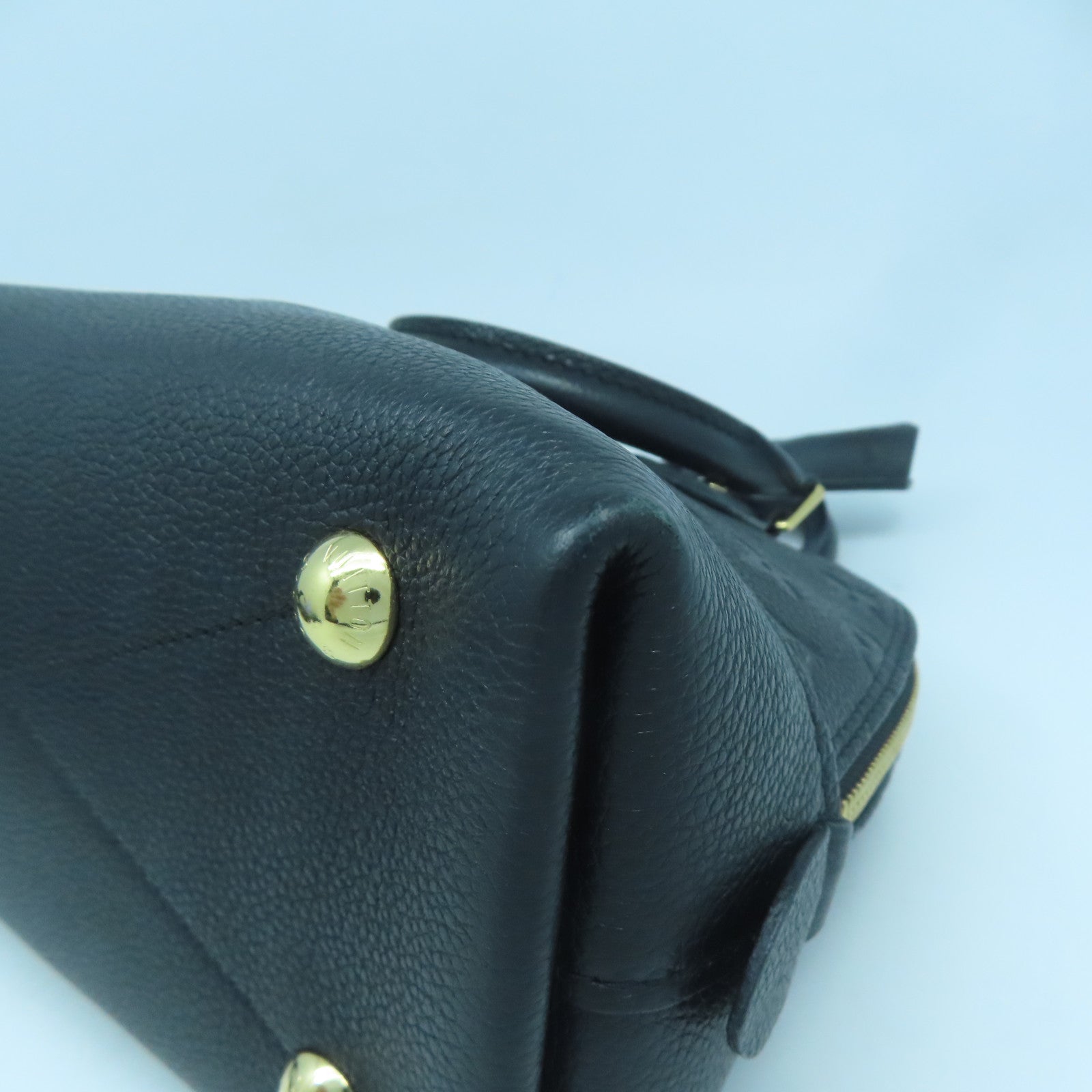 LOUIS VUITTON Monogram Empreinte Neo Alma BB金扣手挽肩背兩用袋黑色