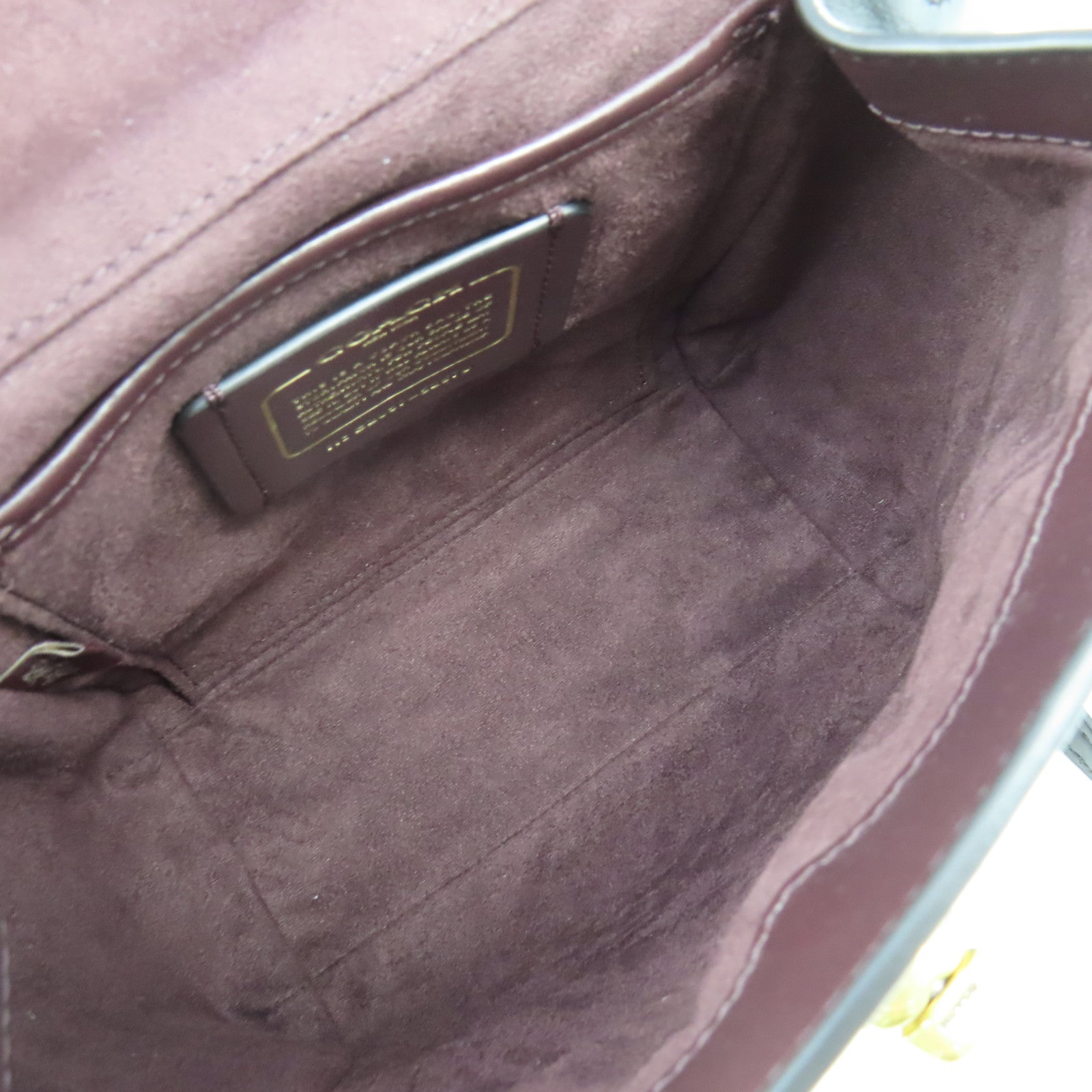 COACH 牛皮皮革Backpack金扣鏈帶肩背袋黑色