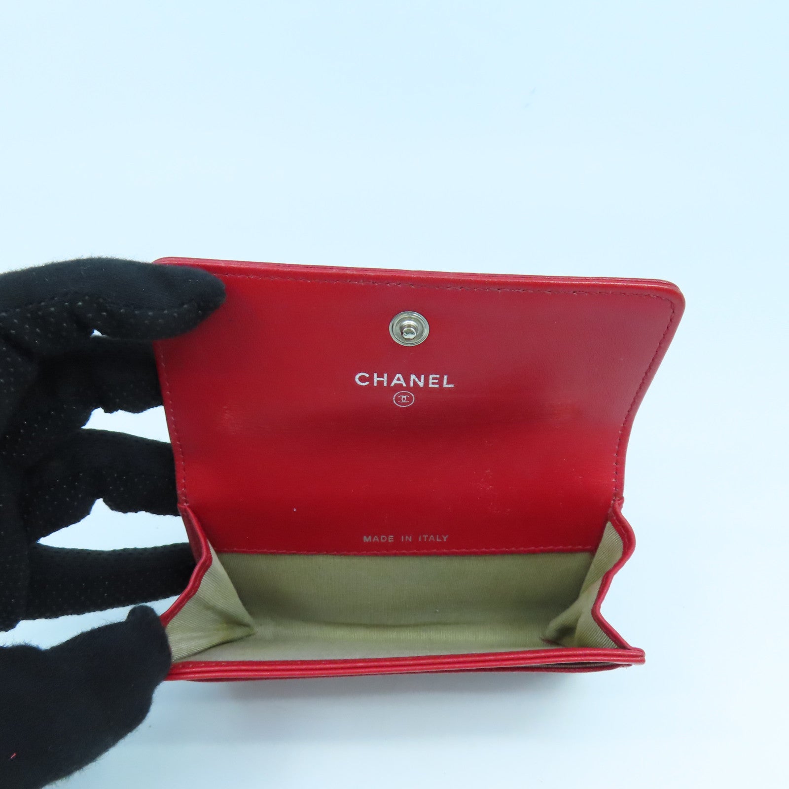 CHANEL 牛皮皮革Card Case银扣卡片套红色