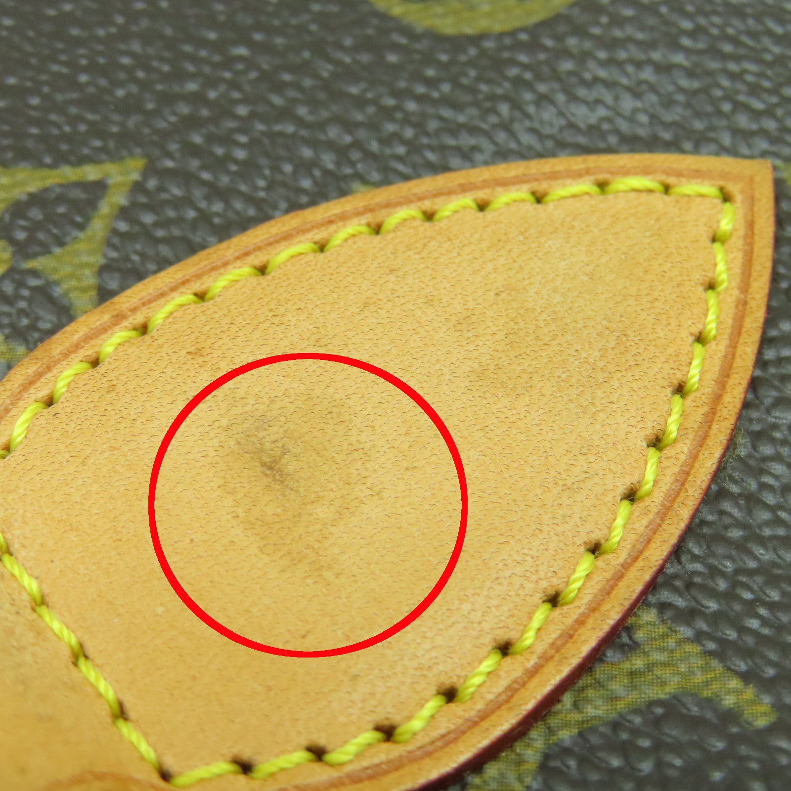 LOUIS VUITTON Monogram Lockit Vertical金扣手挽袋啡色