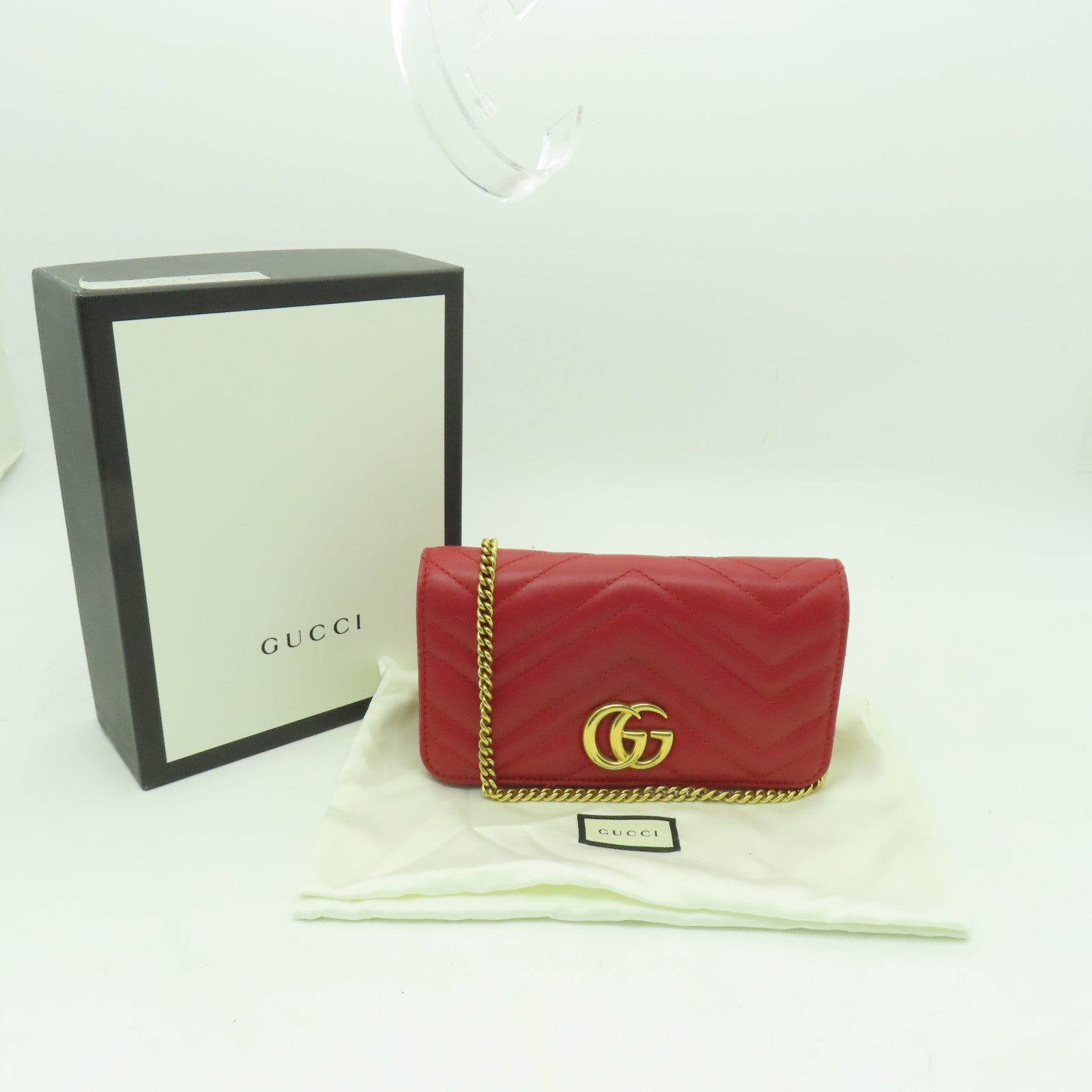 GUCCI 牛皮皮革GG Marmont Mini金扣鏈帶肩背袋紅色