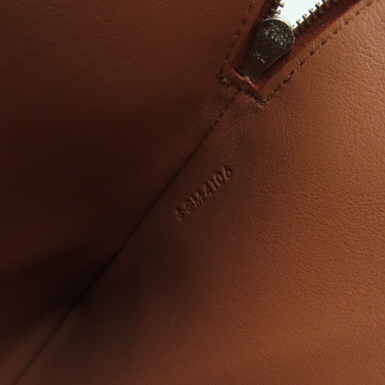 CELINE 【激減優惠】皮革Clutch Bag銀扣手拿包啡色/黑色