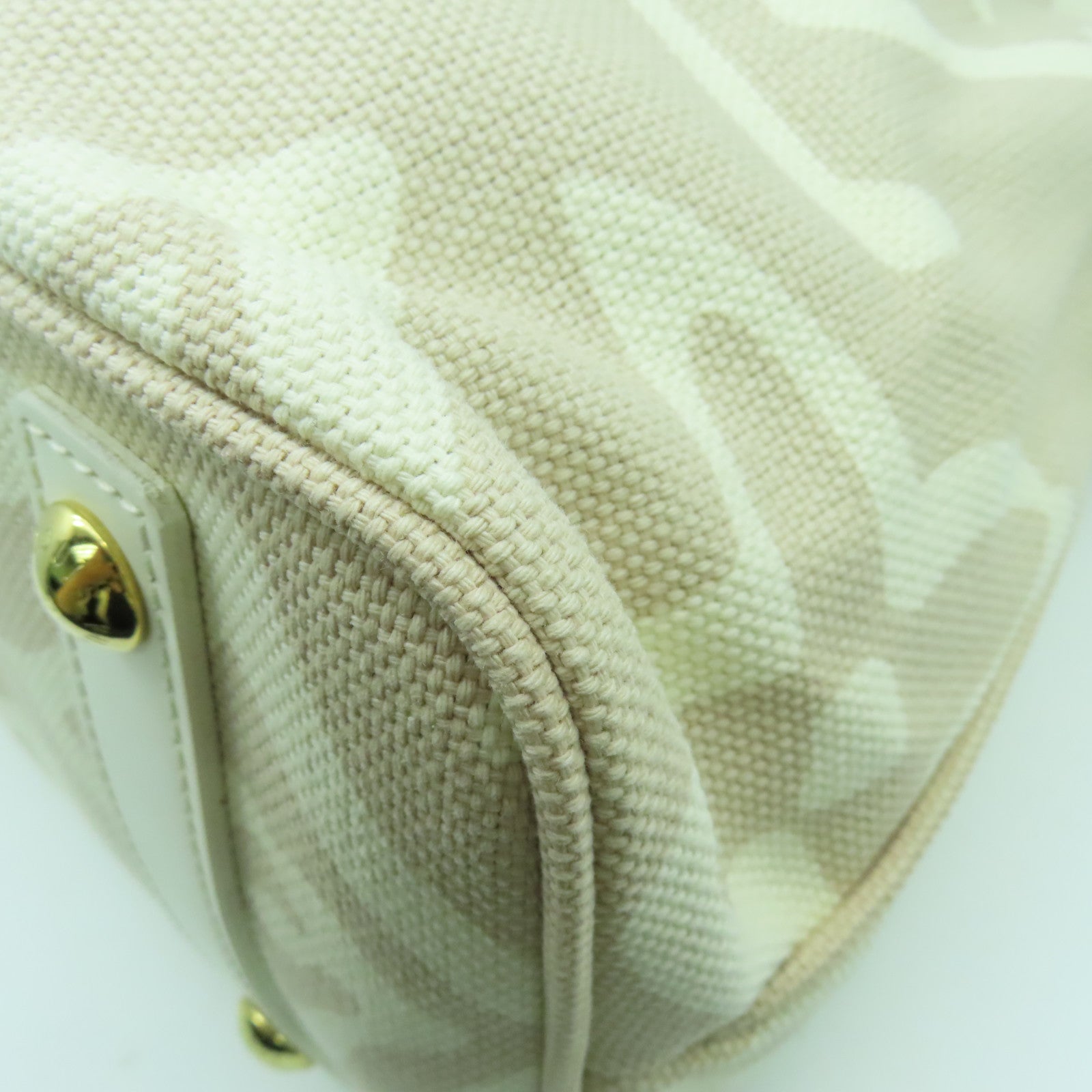 LOUIS VUITTON 帆布/皮革Tahitienne PM金扣手挽袋米色