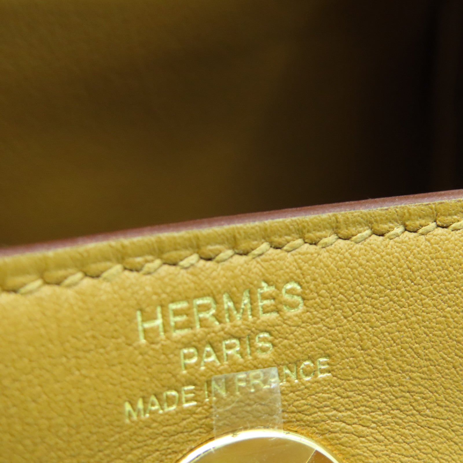 HERMES Swift Leather Mini Lindy Gold Buckle Handle Shoulder Bag Sesame Color