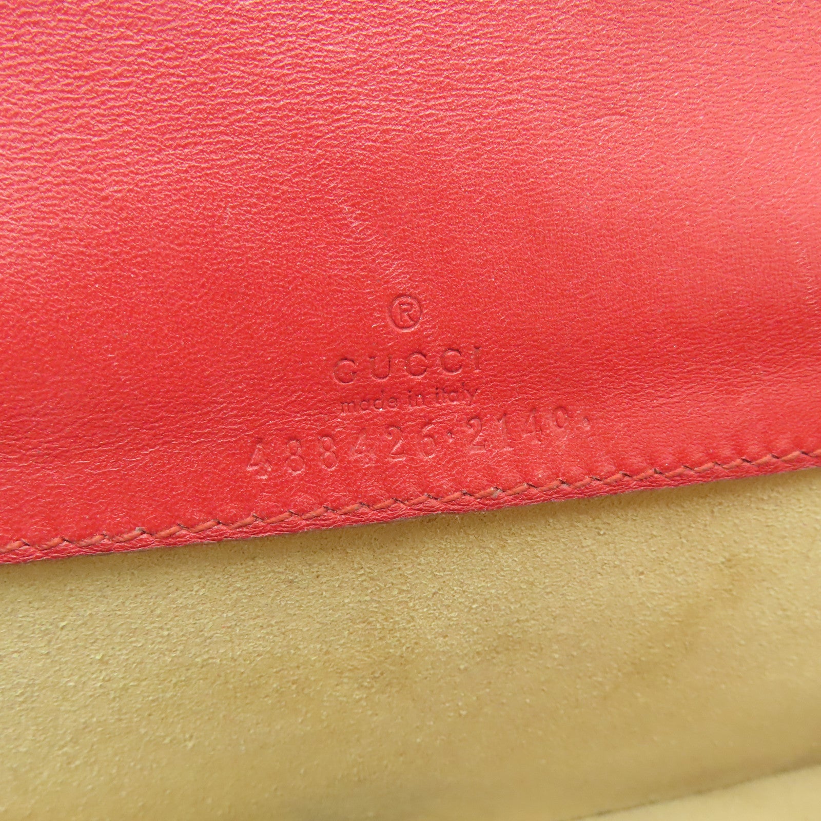 GUCCI 牛皮皮革GG Marmont Mini金扣鏈帶肩背袋紅色
