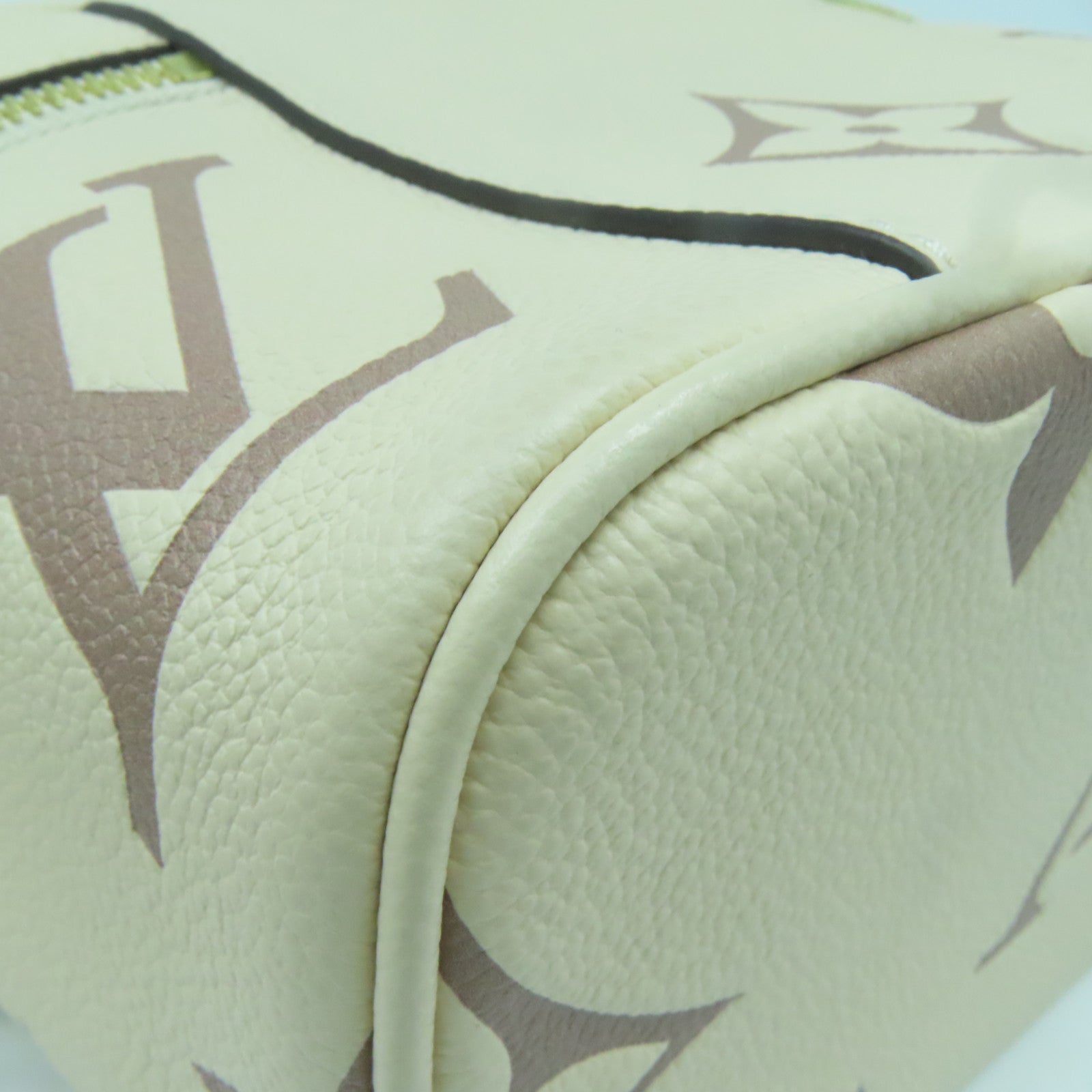 LOUIS VUITTON Empreinte Vanity PM金扣手挽肩背兩用袋米色