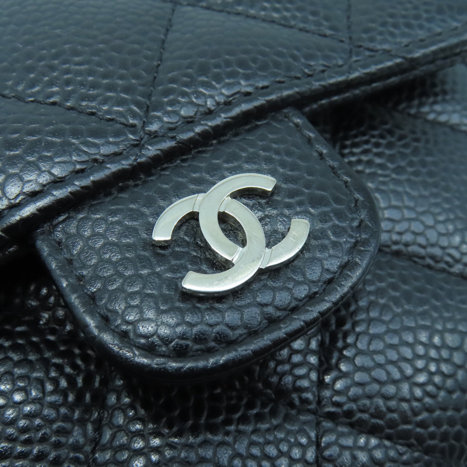 CHANEL Rhombus Caviar Leather Wallet Silver Buckle Wallet Black
