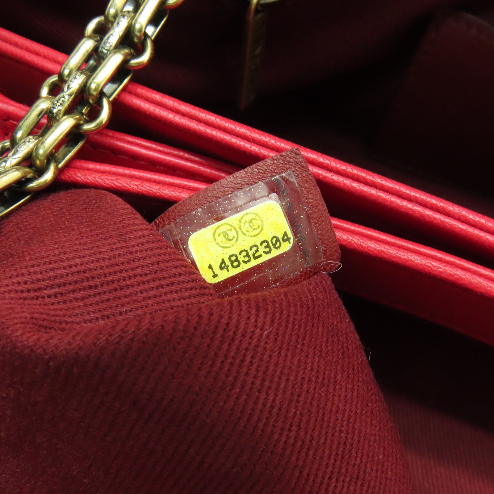 CHANEL 菱格羊皮皮革Mademoiselle金扣鏈帶肩背袋紅色