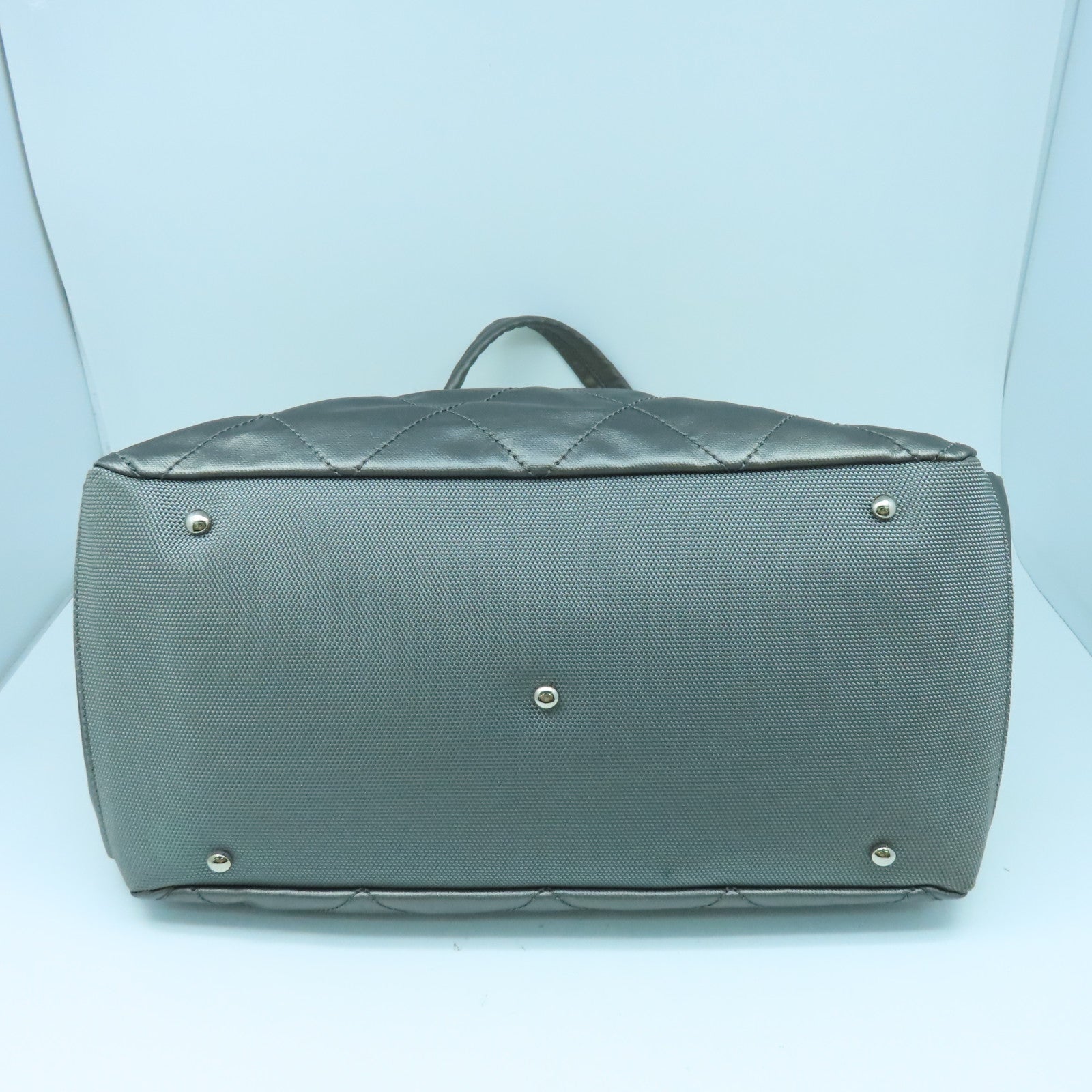 CHANEL 菱格帆布/塗層帆布Shoulder Bag銀扣肩背袋白色/銀色