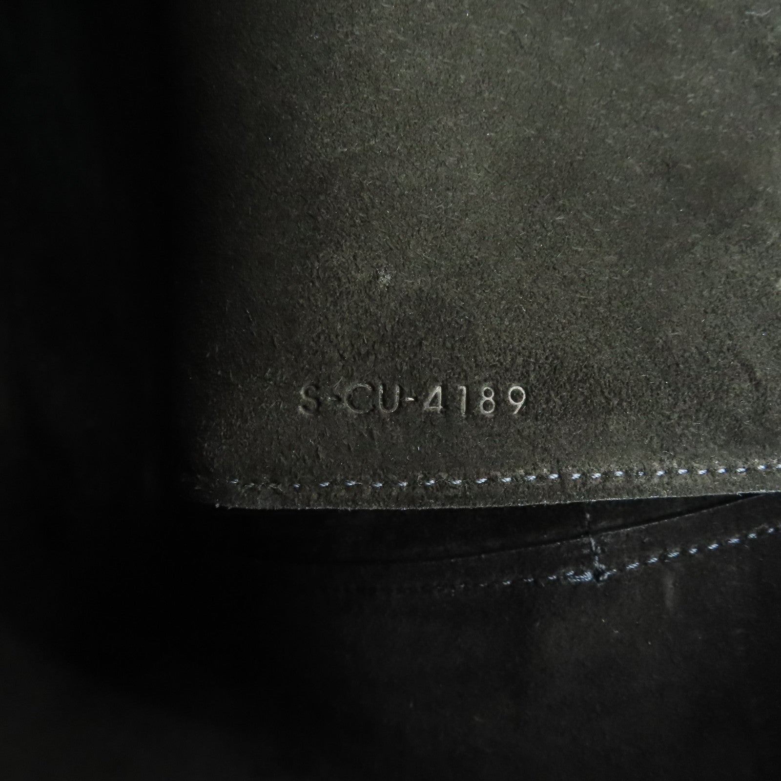 CELINE 【激減優惠】牛皮皮革Belt Bag金扣手挽肩背兩用袋黑色