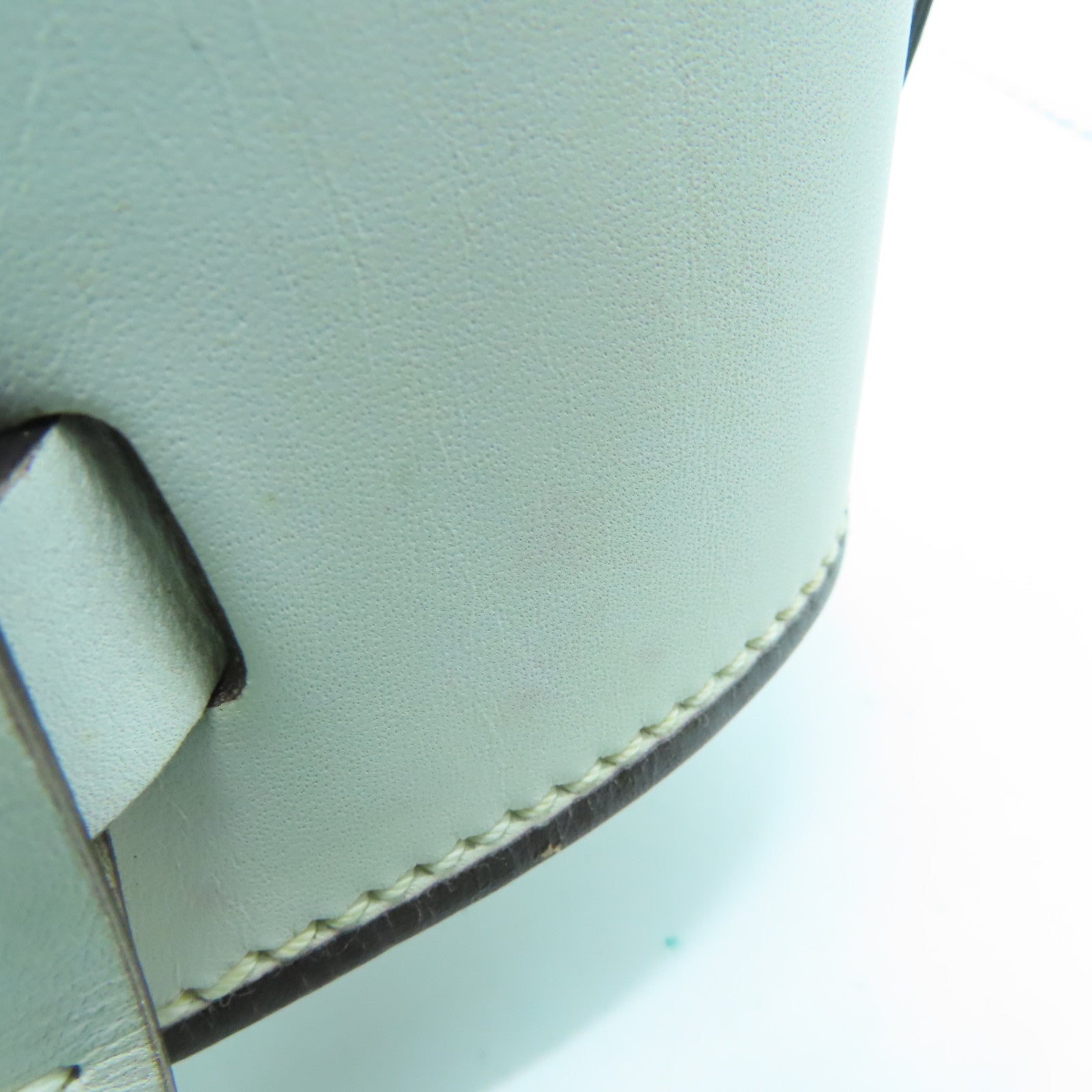 GUCCI 帆布Handbag银扣手挽袋白色