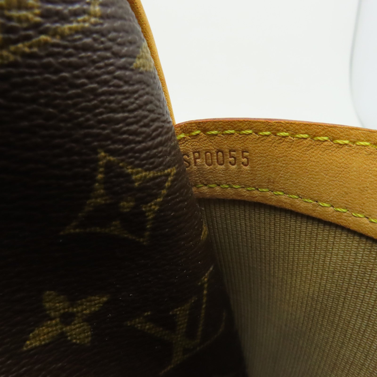LOUIS VUITTON Monogram Reporter PM Shoulder Bag肩背袋啡色