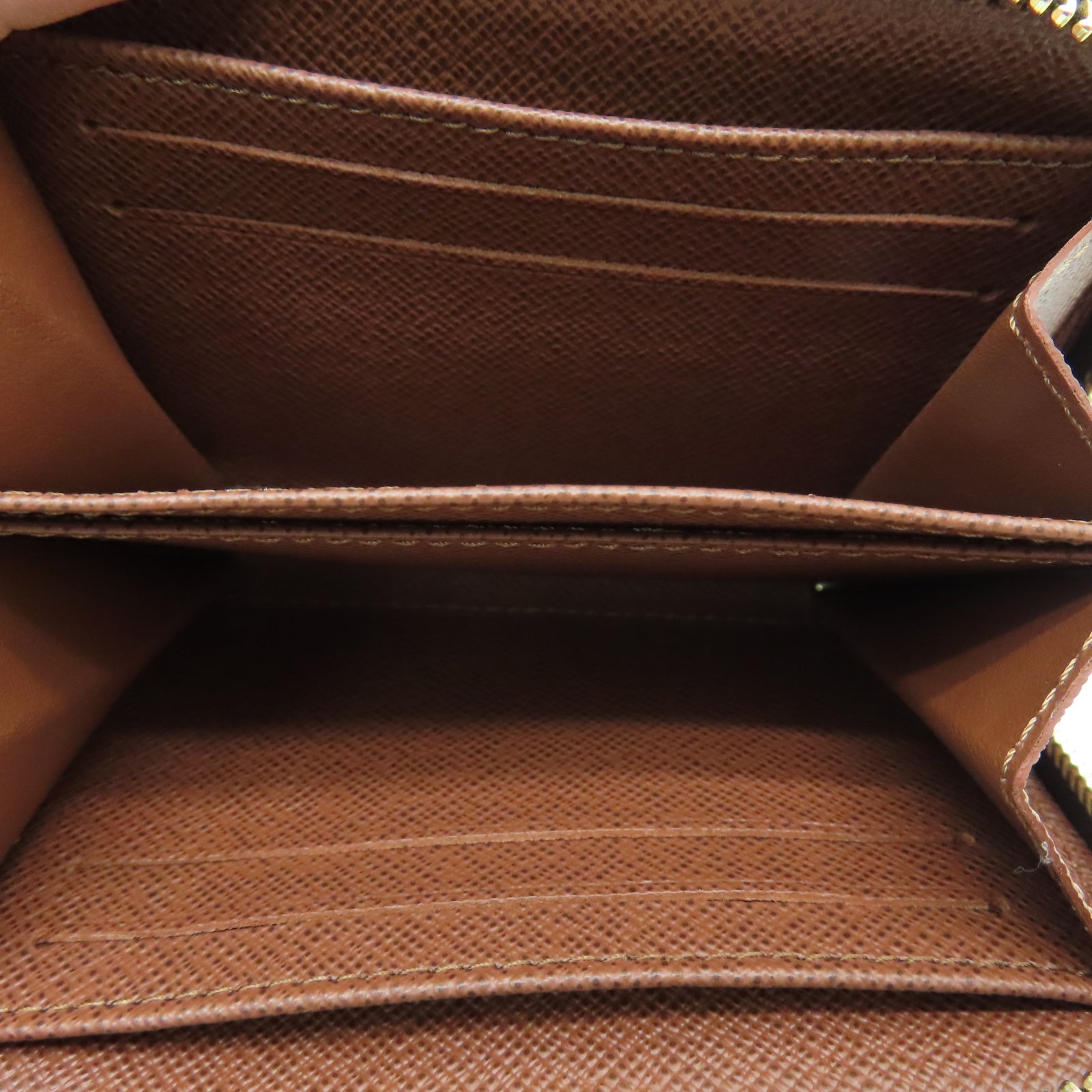 LOUIS VUITTON Monogram Zippy Coin Purse金扣錢包啡色