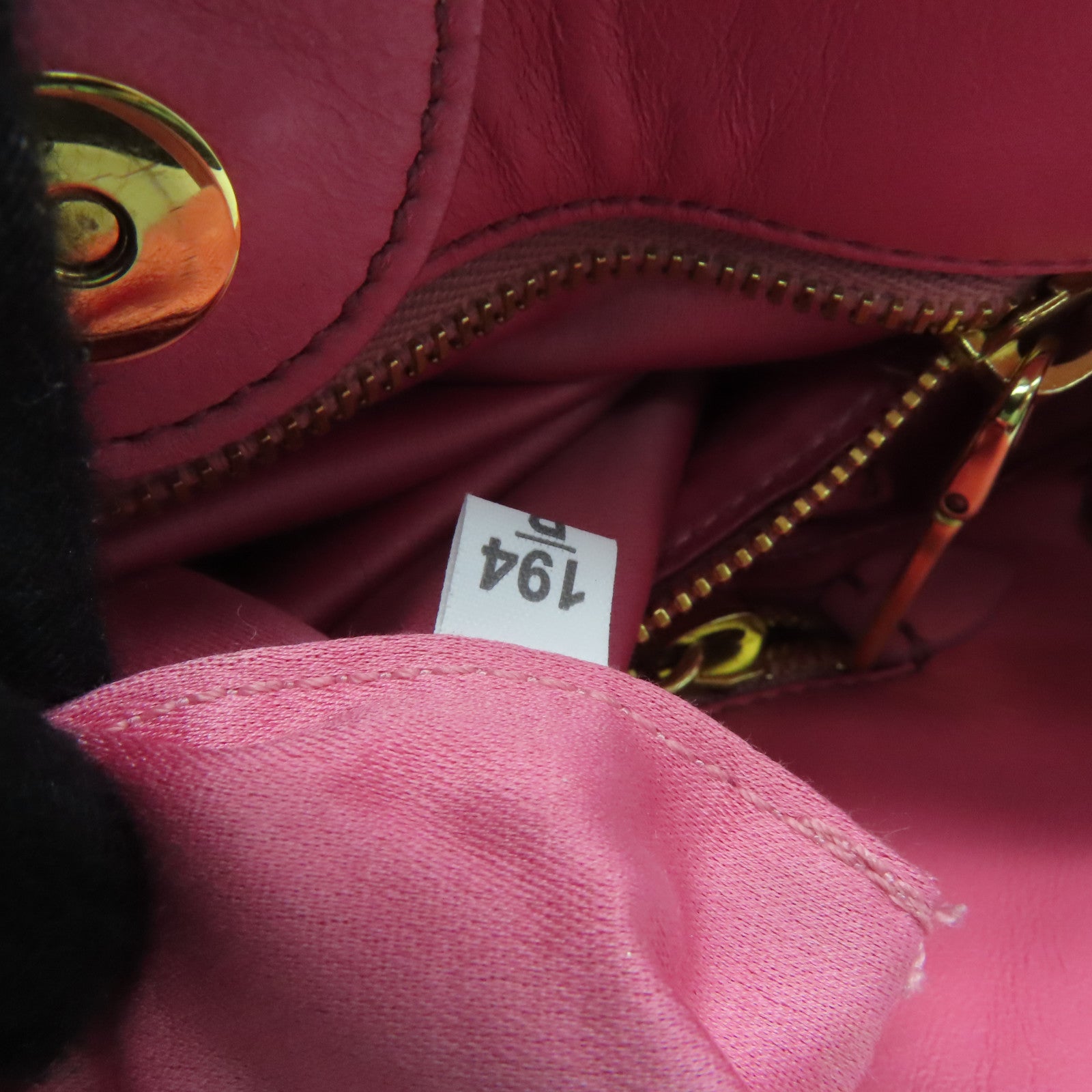 Miu Miu 羊皮皮革2way Shoulder Bag金扣手挽肩背两用袋粉红色