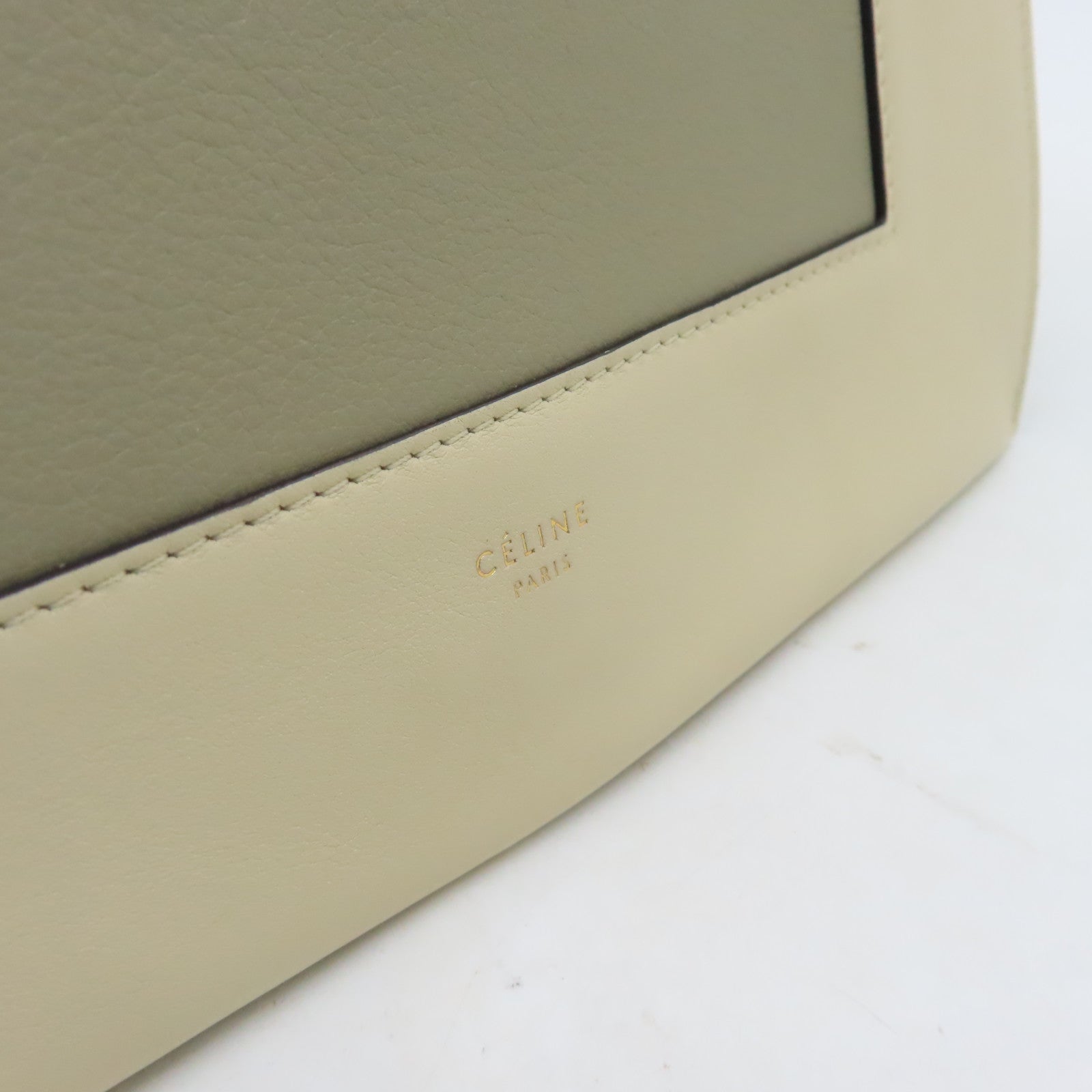 CELINE 牛皮皮革Shoulder Bag金扣肩背袋米色