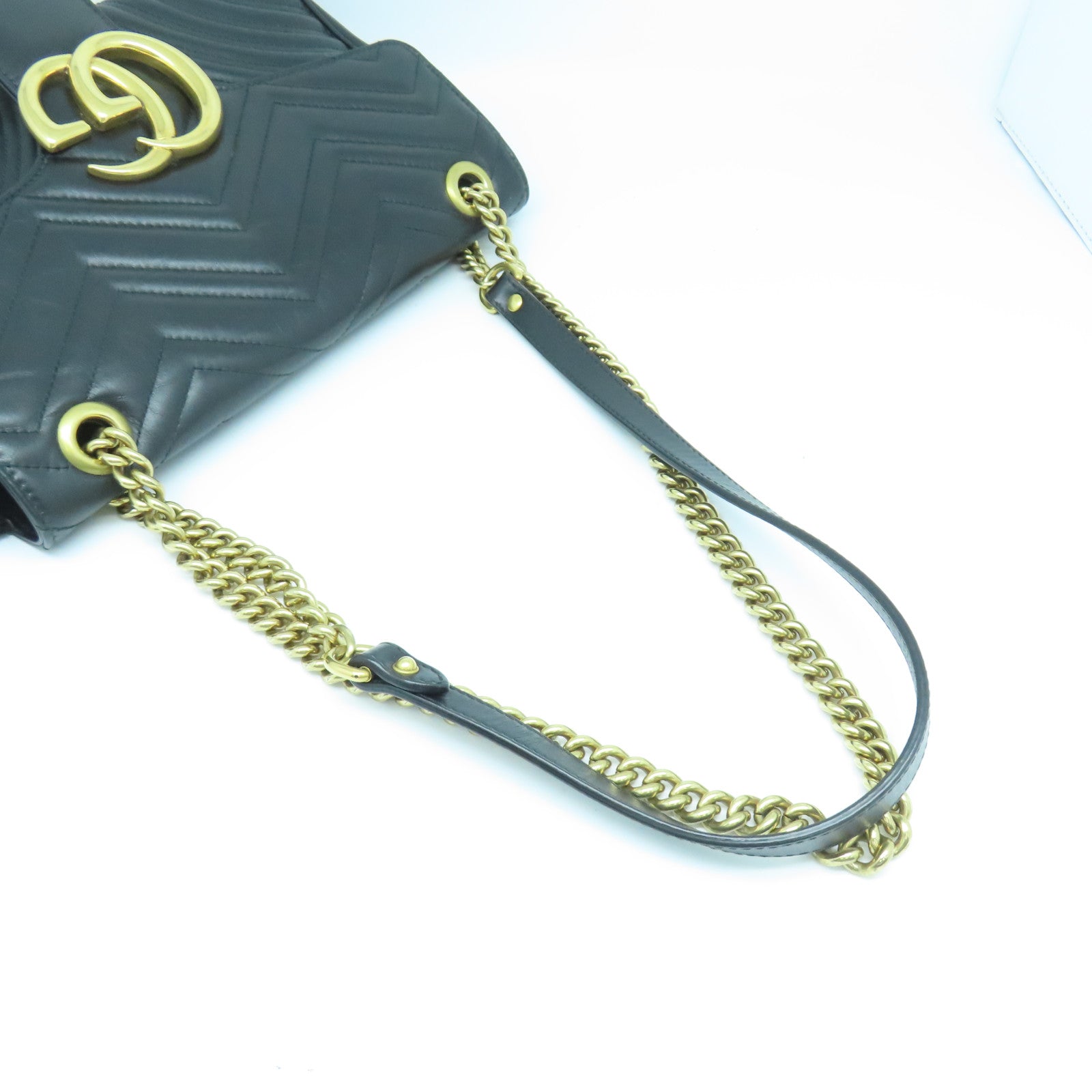 GUCCI 斜紋牛皮皮革GG Marmont金扣鏈帶肩背袋黑色