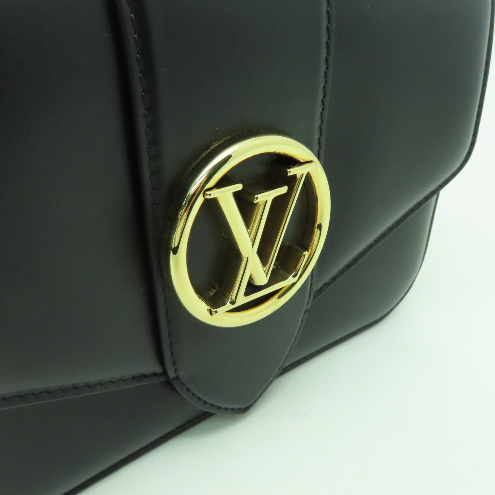 LOUIS VUITTON 牛皮皮革Pont 9金扣肩背袋黒色