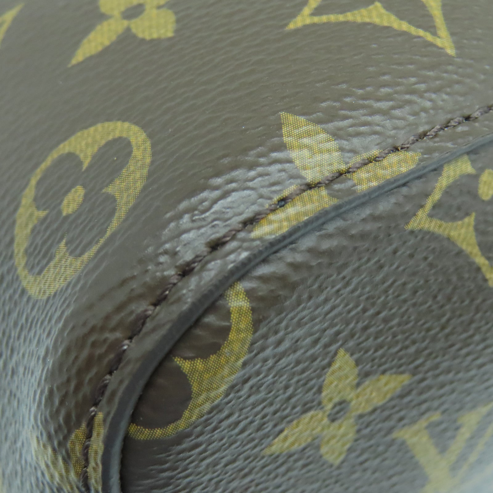 LOUIS VUITTON Monogram NeoNoe MM金扣肩背袋棕色