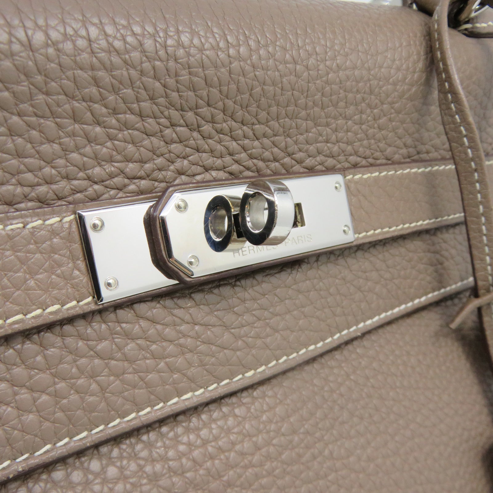 HERMES 【激減優惠】Clemence皮革Kelly 35銀扣手挽袋米色