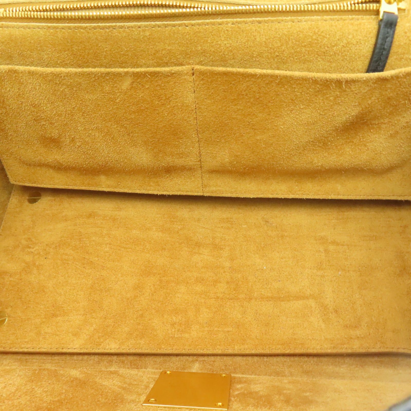 BOTTEGA VENETA Leather Shoulder Bag Gold Buckle Black