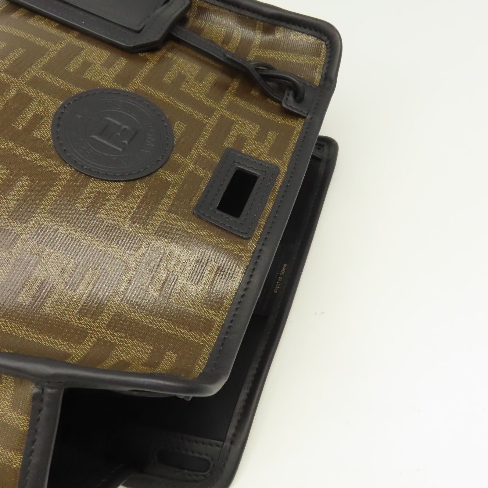 FENDI 塗層帆布Peekaboo Defender Cove Clutch Bag手拿包啡色