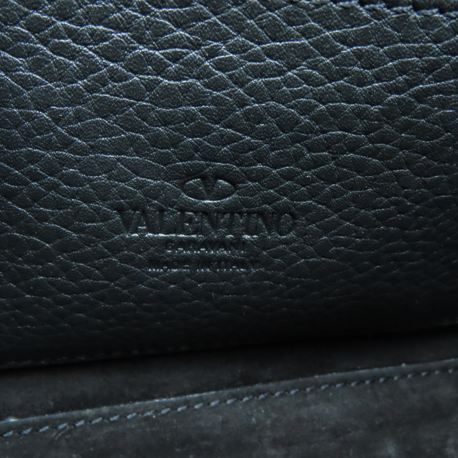 Valentino 牛皮皮革Rockstud Bag銀扣肩背袋黑色