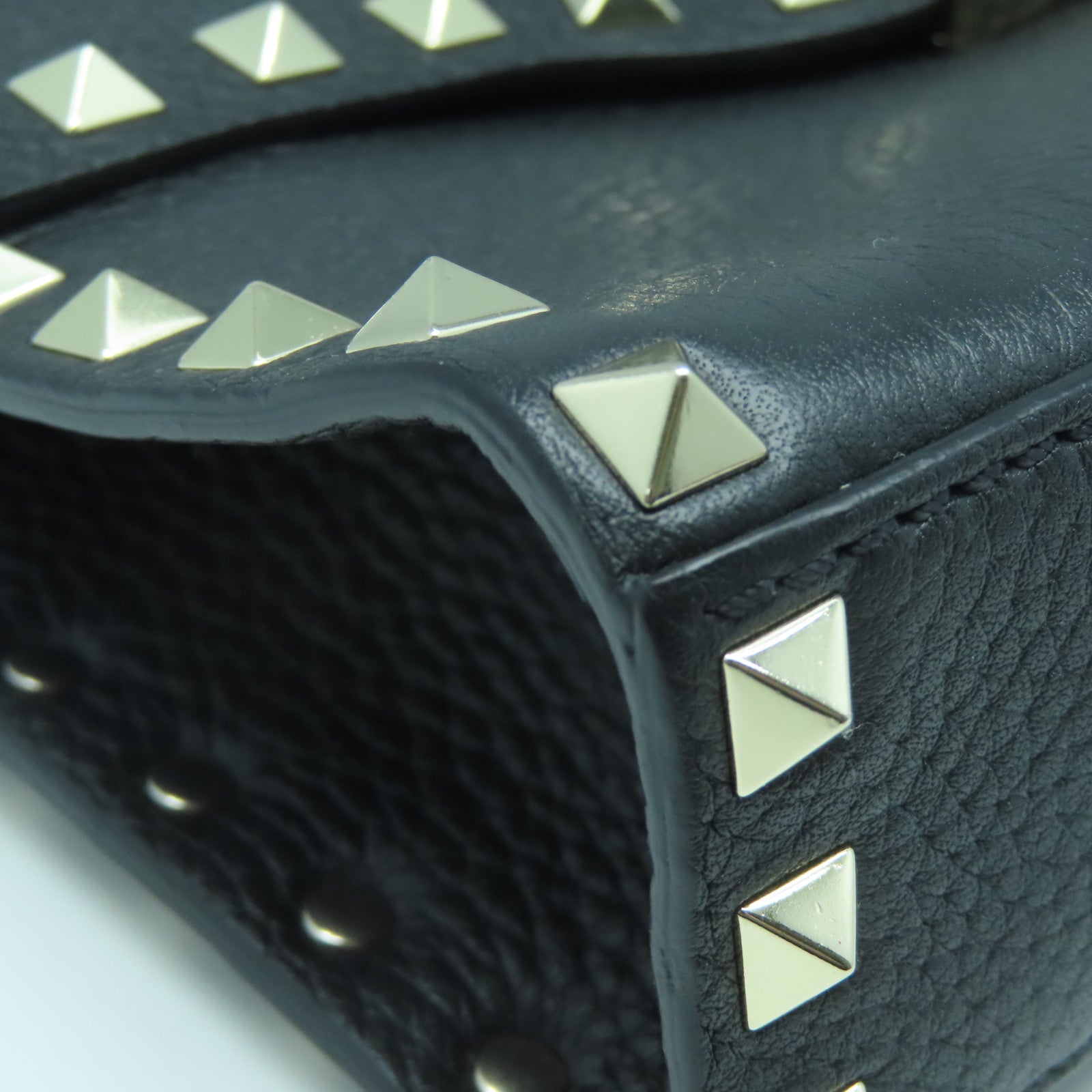Valentino 牛皮皮革Rockstud Bag銀扣肩背袋黑色