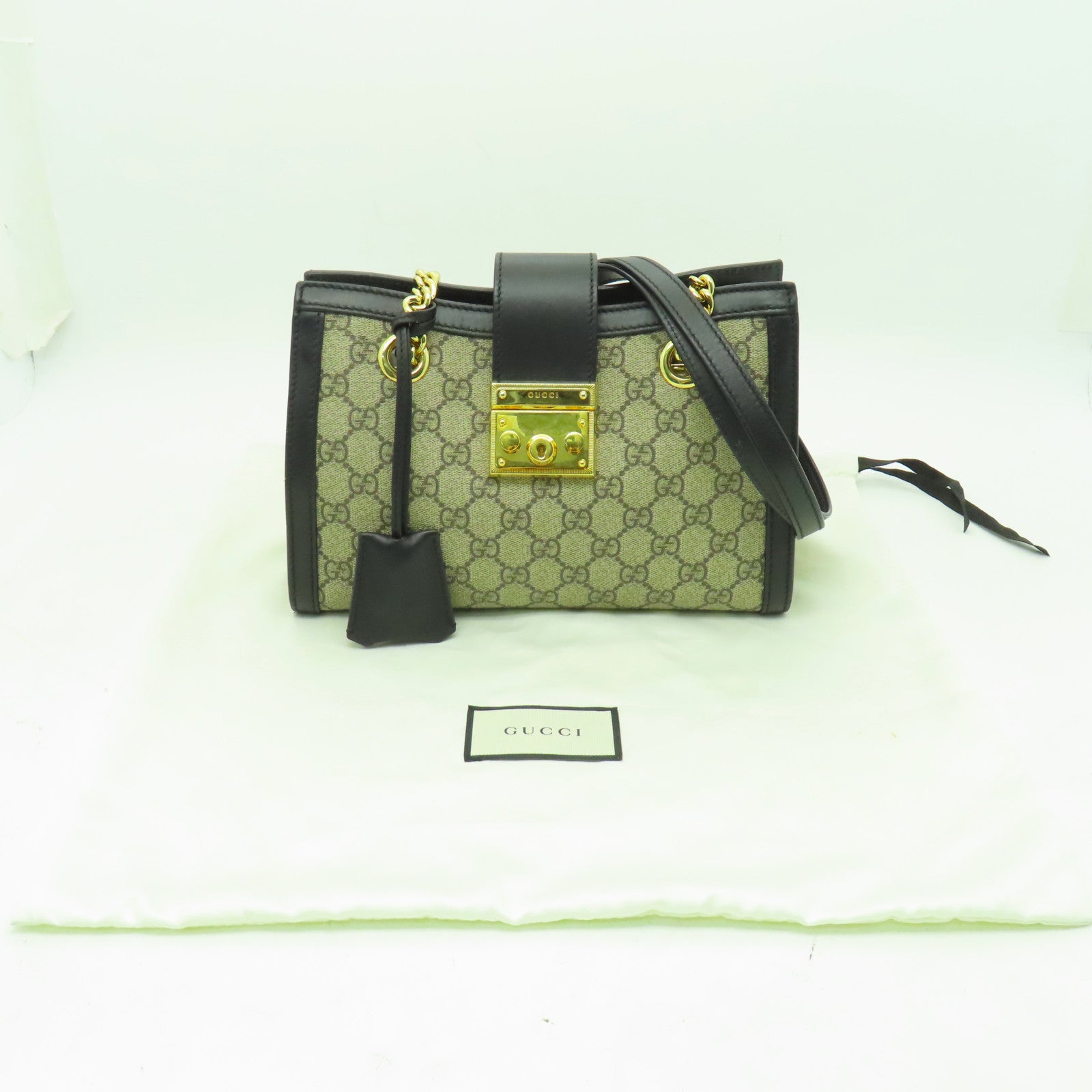 GUCCI 塗層帆布Chain Shoulder金扣鏈帶肩背袋黑色