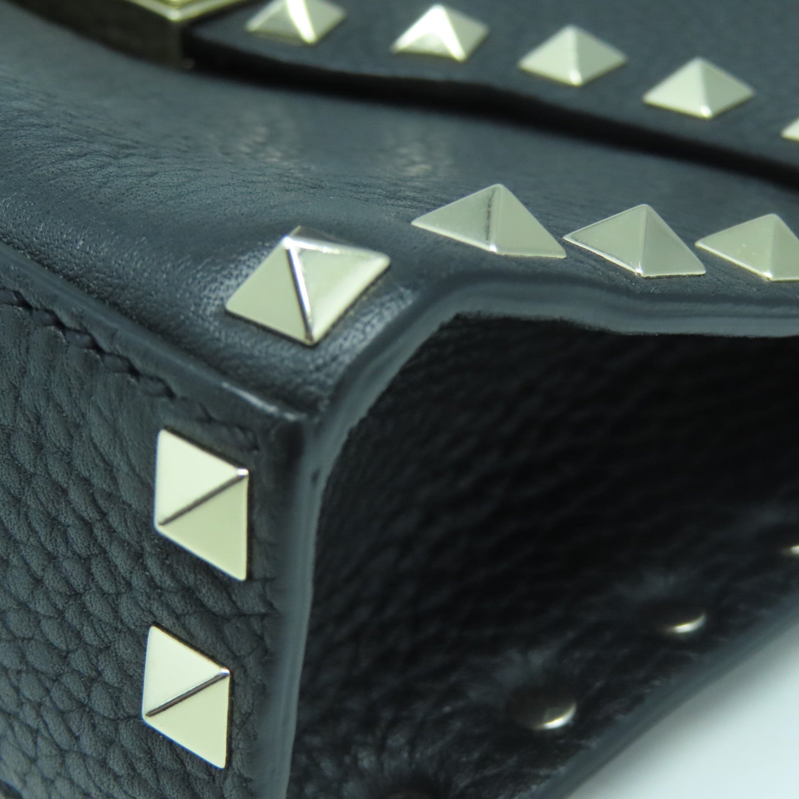Valentino 牛皮皮革Rockstud Bag銀扣肩背袋黑色