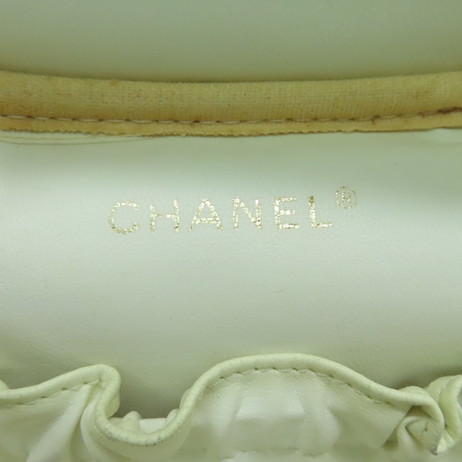 CHANEL Caviar皮革Cosmetic Bag金扣手挽袋粉紅色