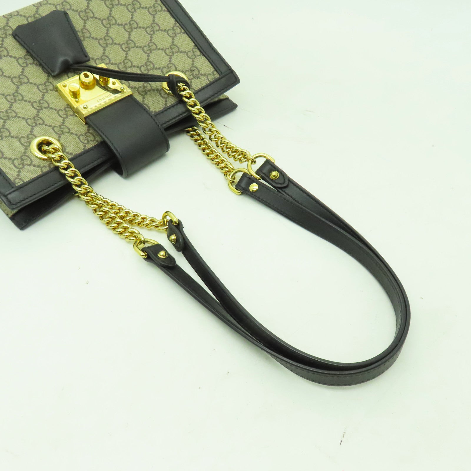 GUCCI 塗層帆布Chain Shoulder金扣鏈帶肩背袋黑色