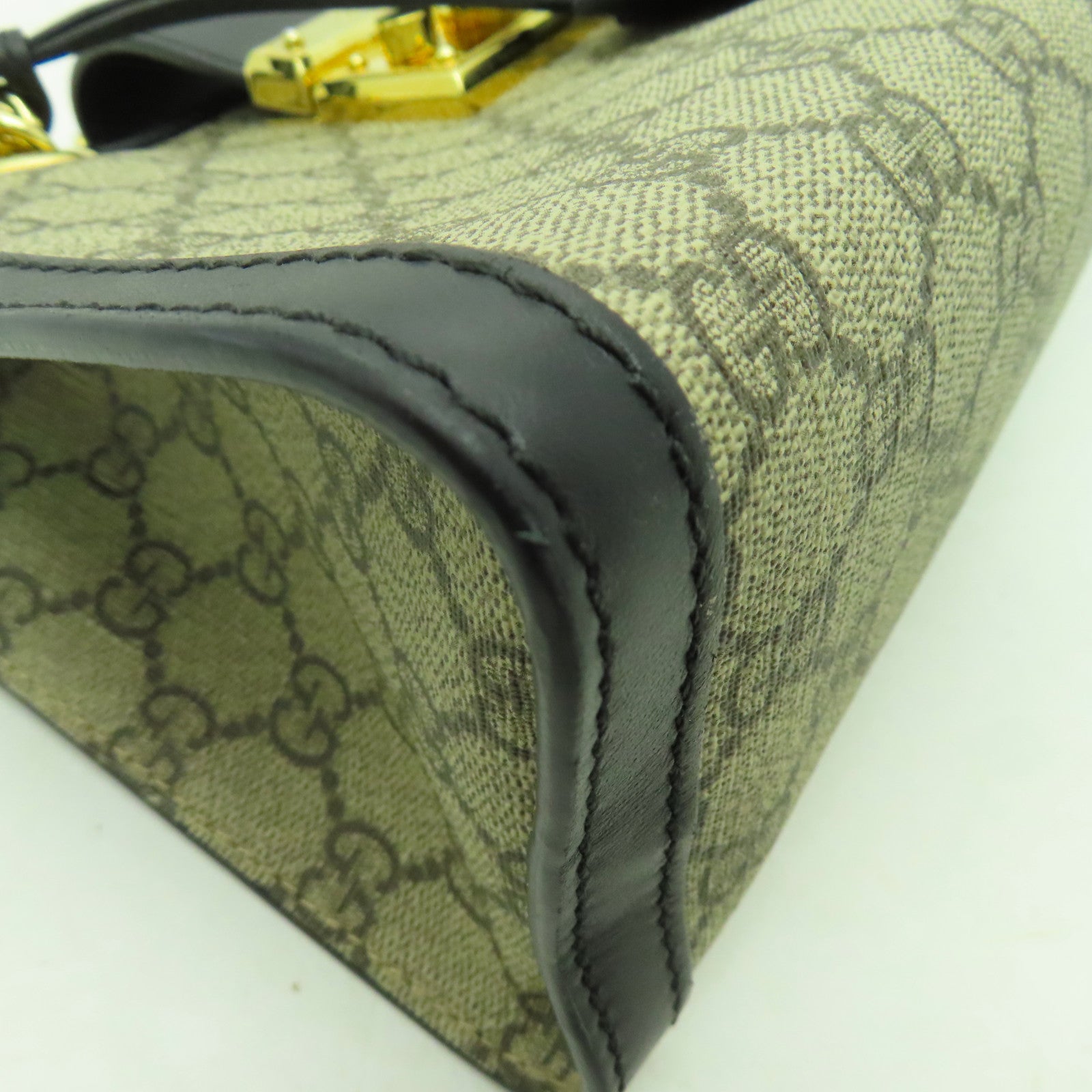 GUCCI 塗層帆布Chain Shoulder金扣鏈帶肩背袋黑色