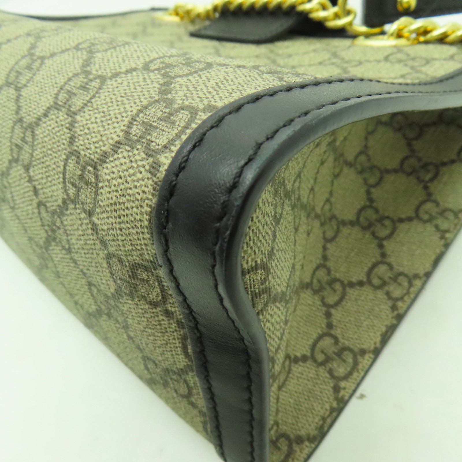 GUCCI 塗層帆布Chain Shoulder金扣鏈帶肩背袋黑色