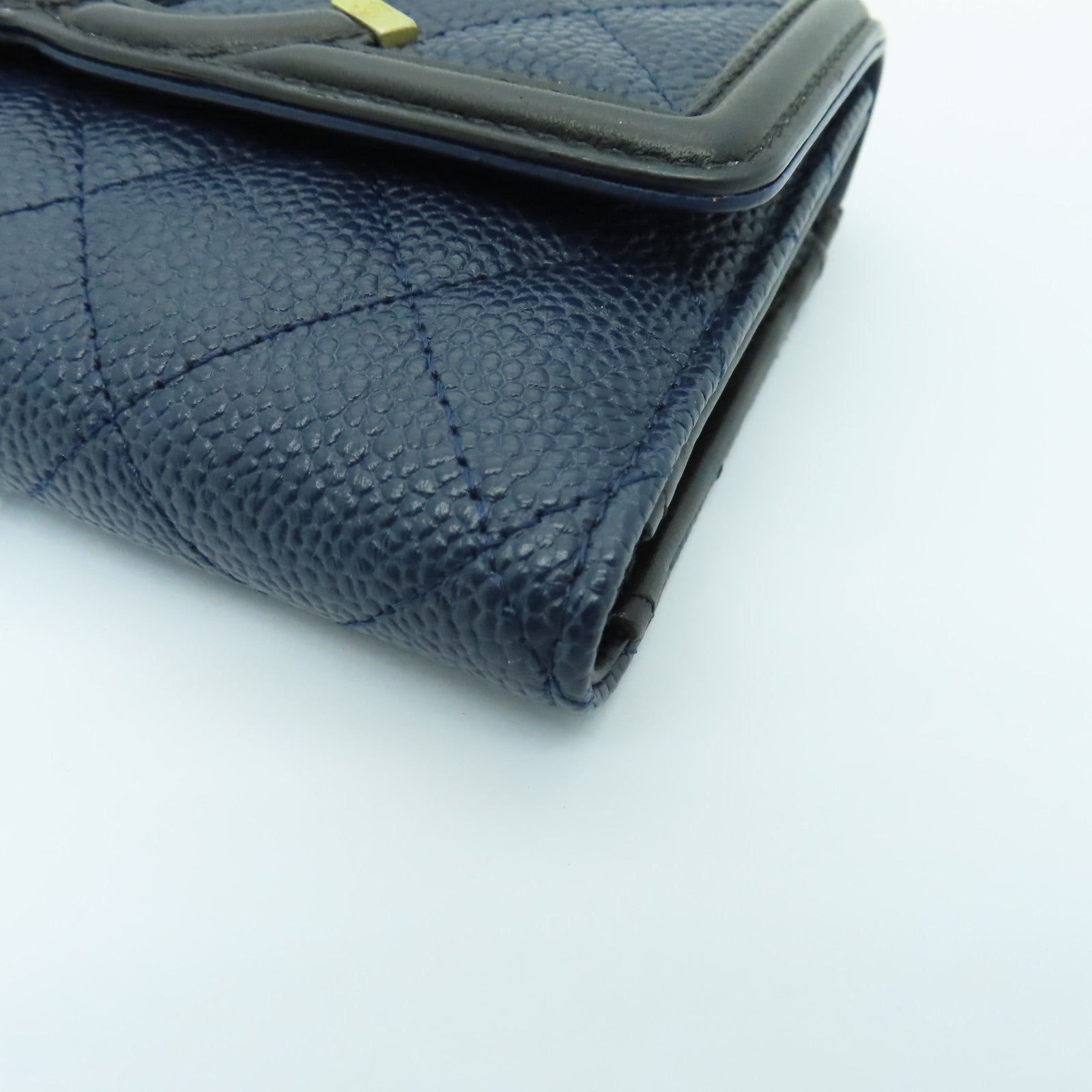 CHANEL 菱格Caviar皮革Wallet金扣錢包深藍色