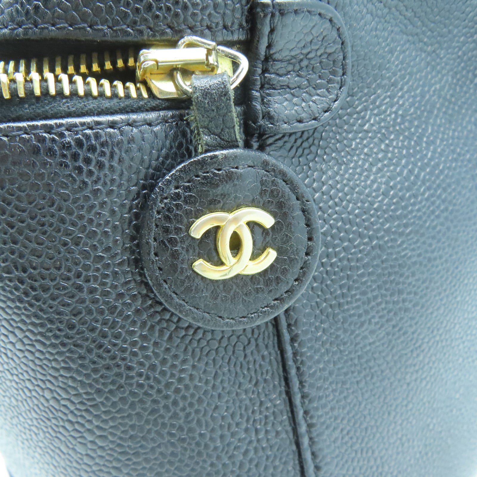 CHANEL 菱格Caviar皮革Makeup Case金扣化妝袋黑色