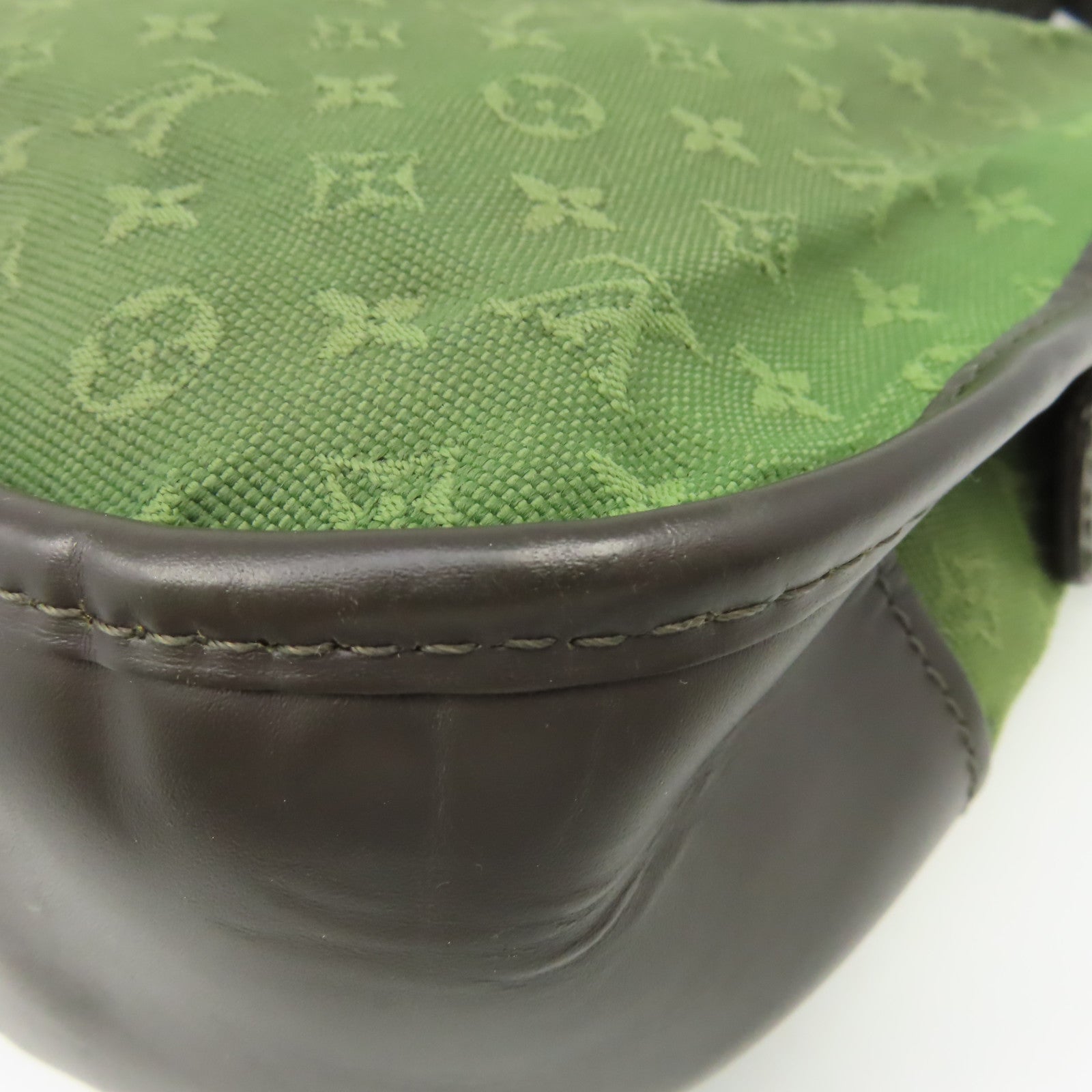 LOUIS VUITTON 【激減優惠】Monogram Mini Berangene Shoulder Bag肩背袋綠色/啡色