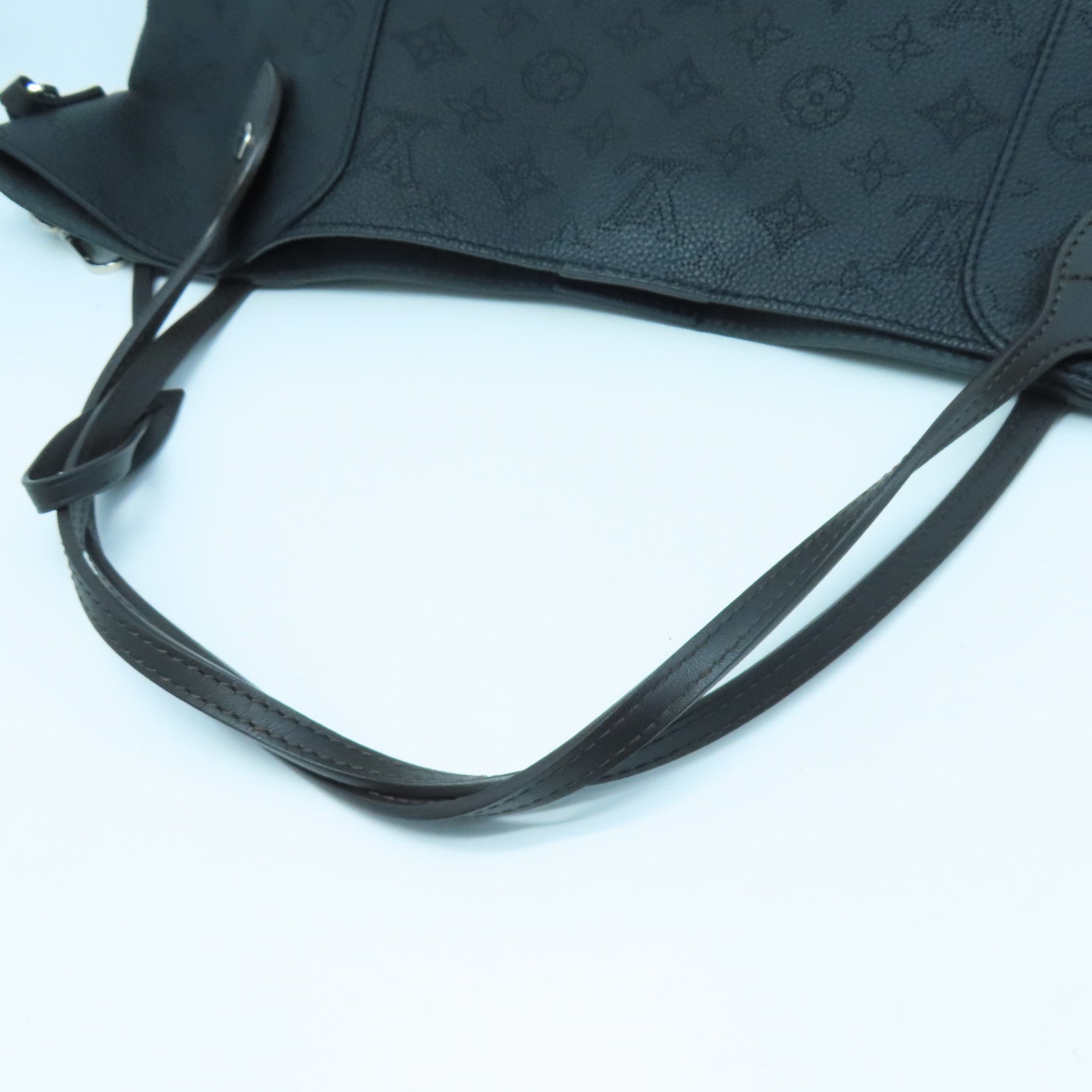 LOUIS VUITTON Mahina Hina MM Silver Buckle Handle Bag Black