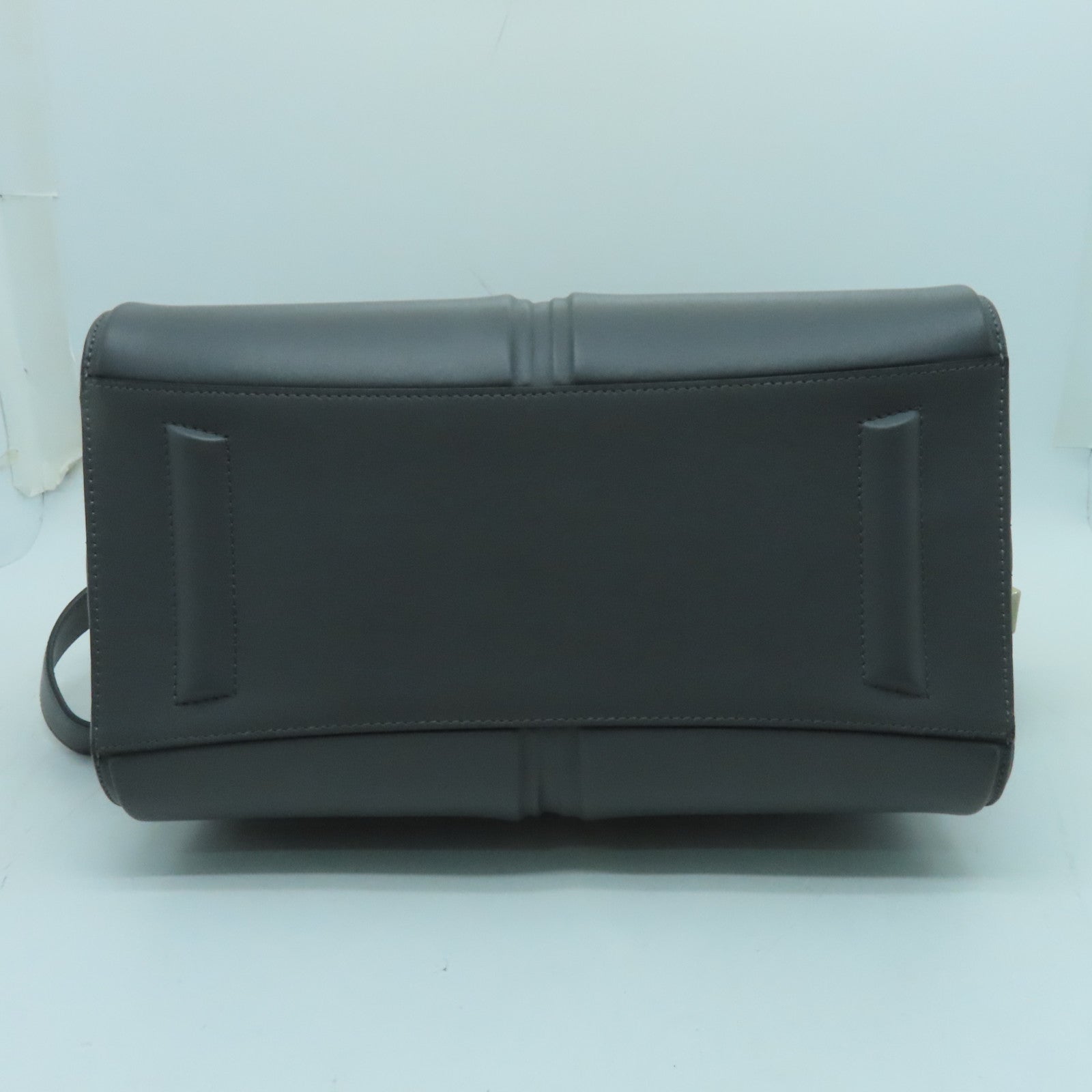 GIVENCHY 牛皮皮革Shoulder Bag銀扣肩背袋灰色