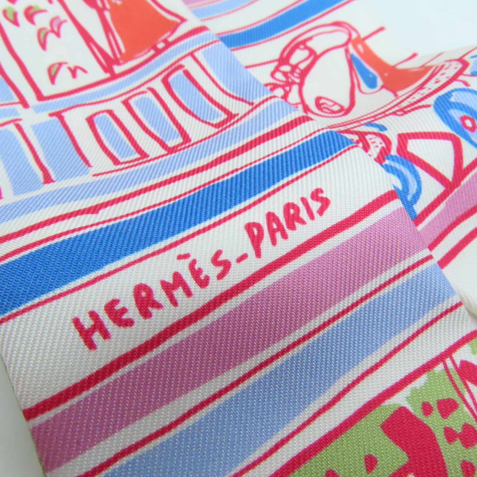 HERMES 丝质Twilly丝巾粉红色